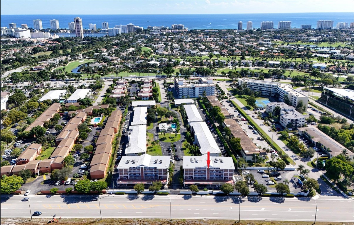 PALM ROYAL CONDOMINIUM - Residential