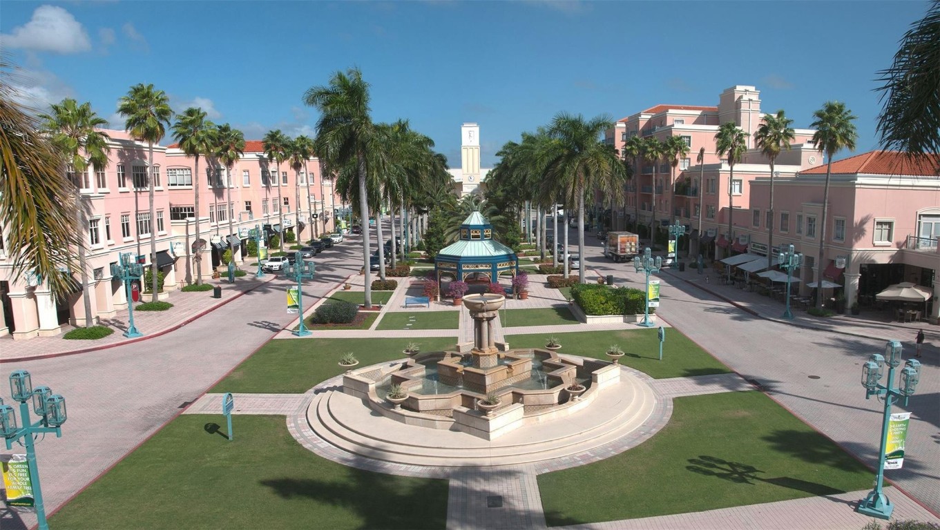 PALM ROYAL CONDOMINIUM - Residential