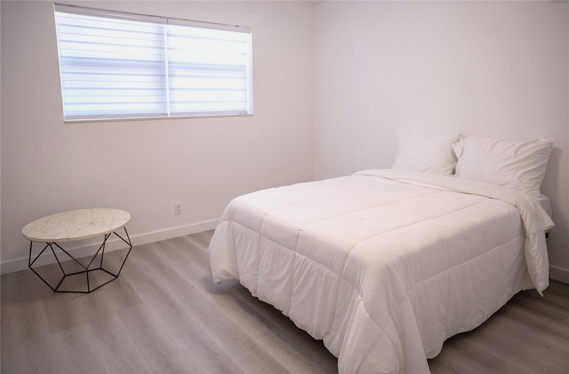 PALM ROYAL CONDOMINIUM - Residential