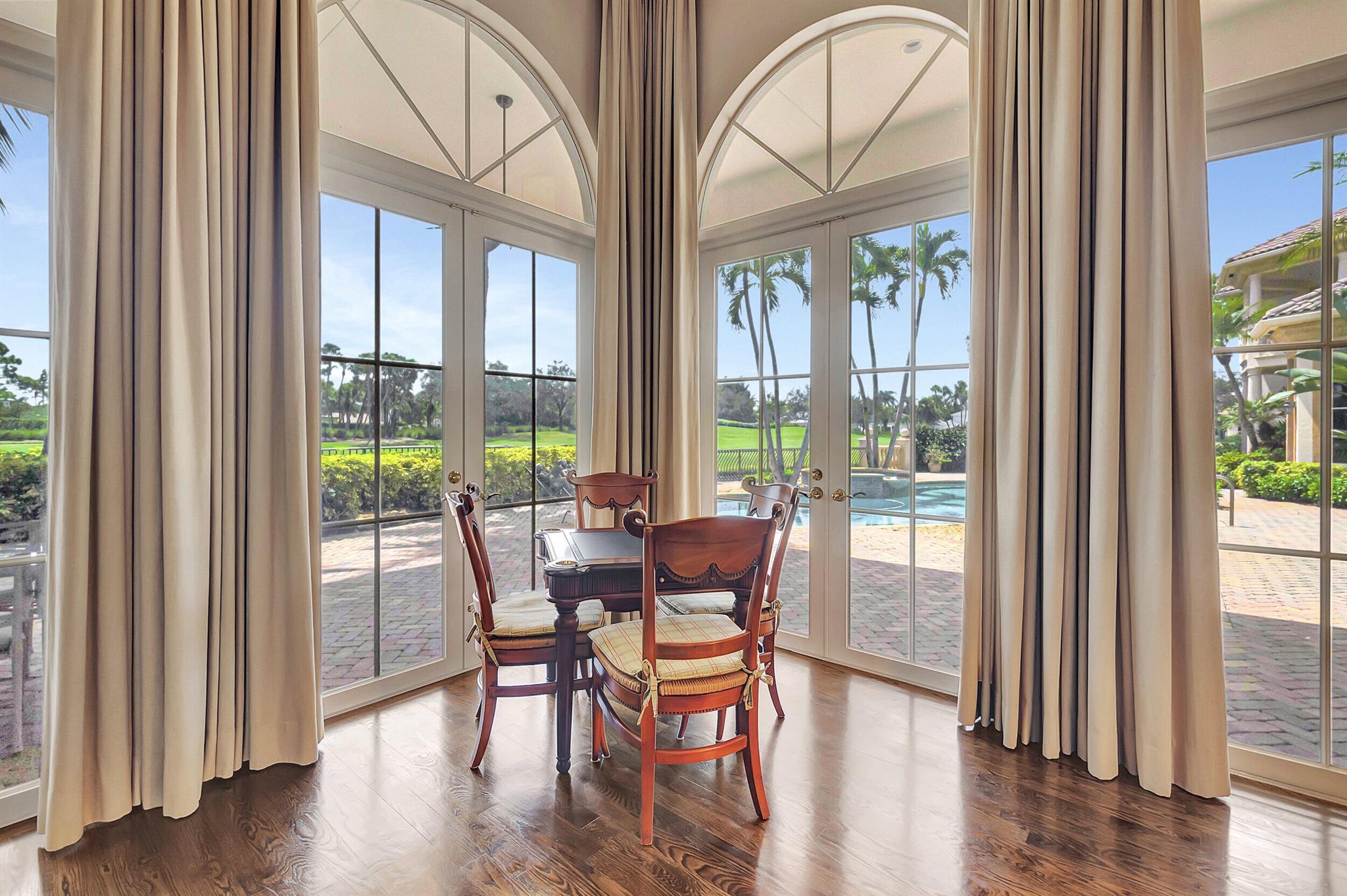 Isla Verde - Residential