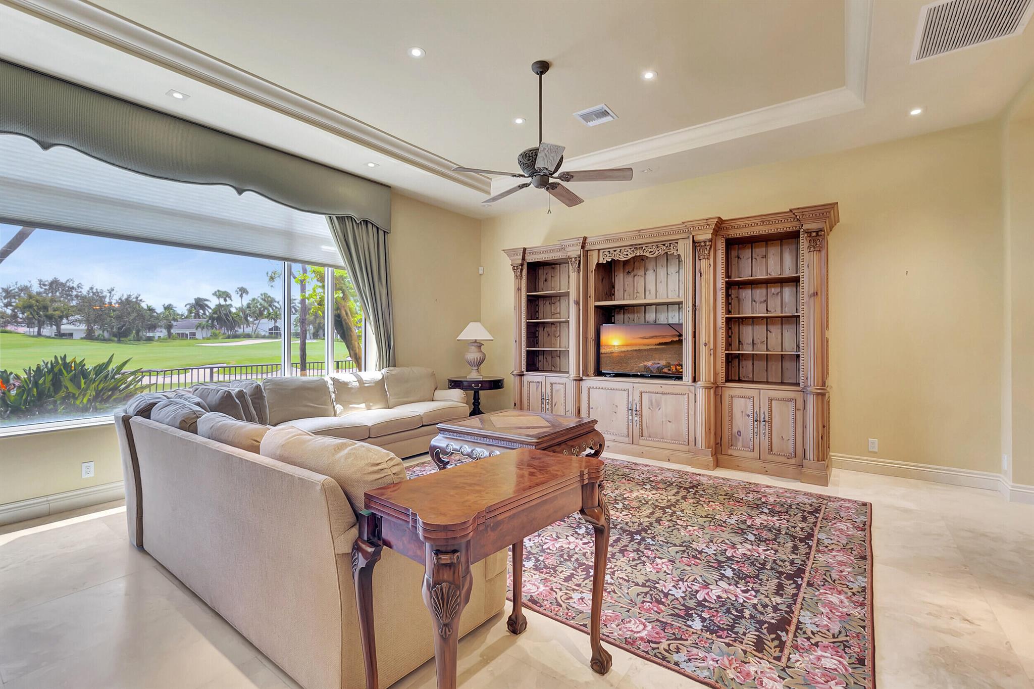 Isla Verde - Residential