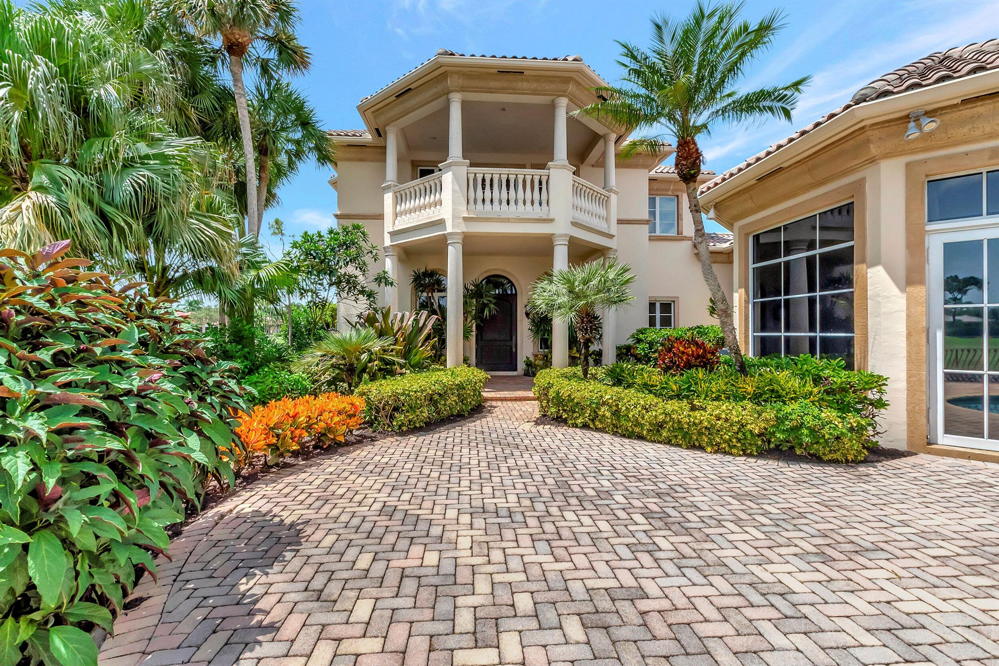 Isla Verde - Residential