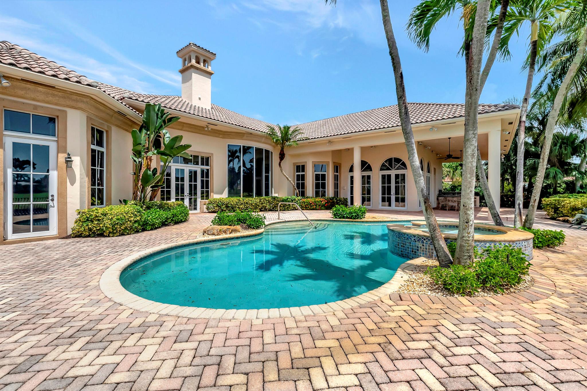 Isla Verde - Residential