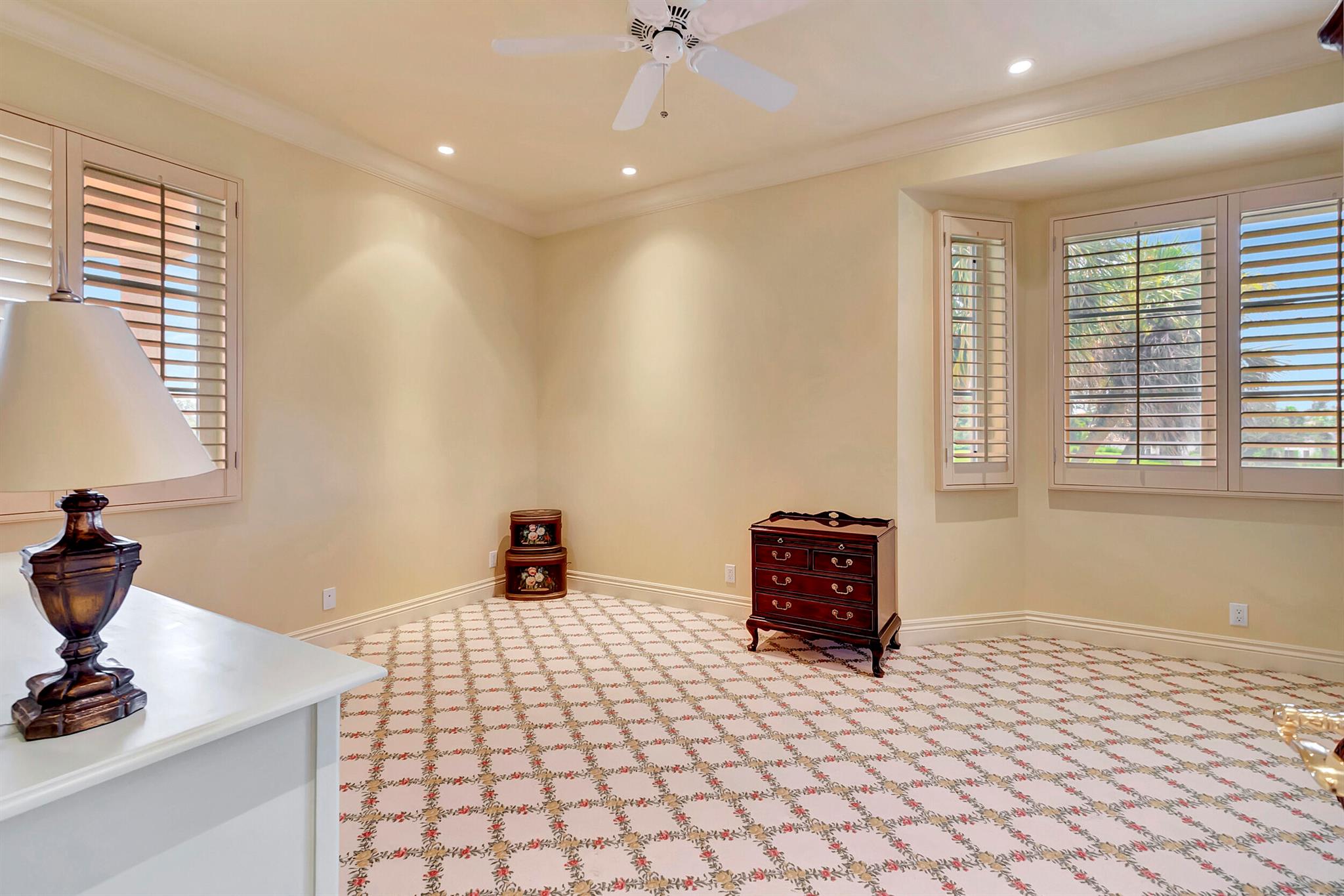 Isla Verde - Residential