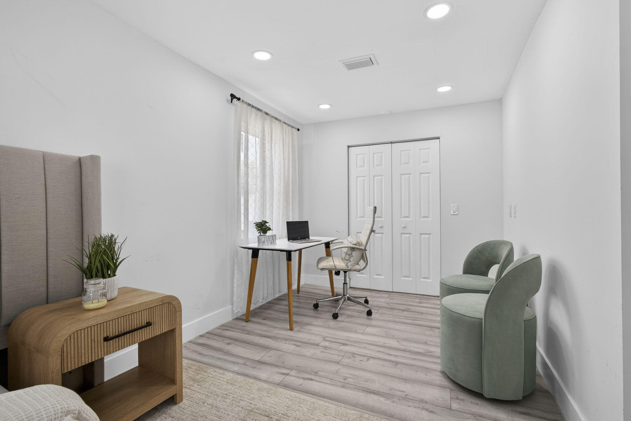 HOMEWOOD - Residential