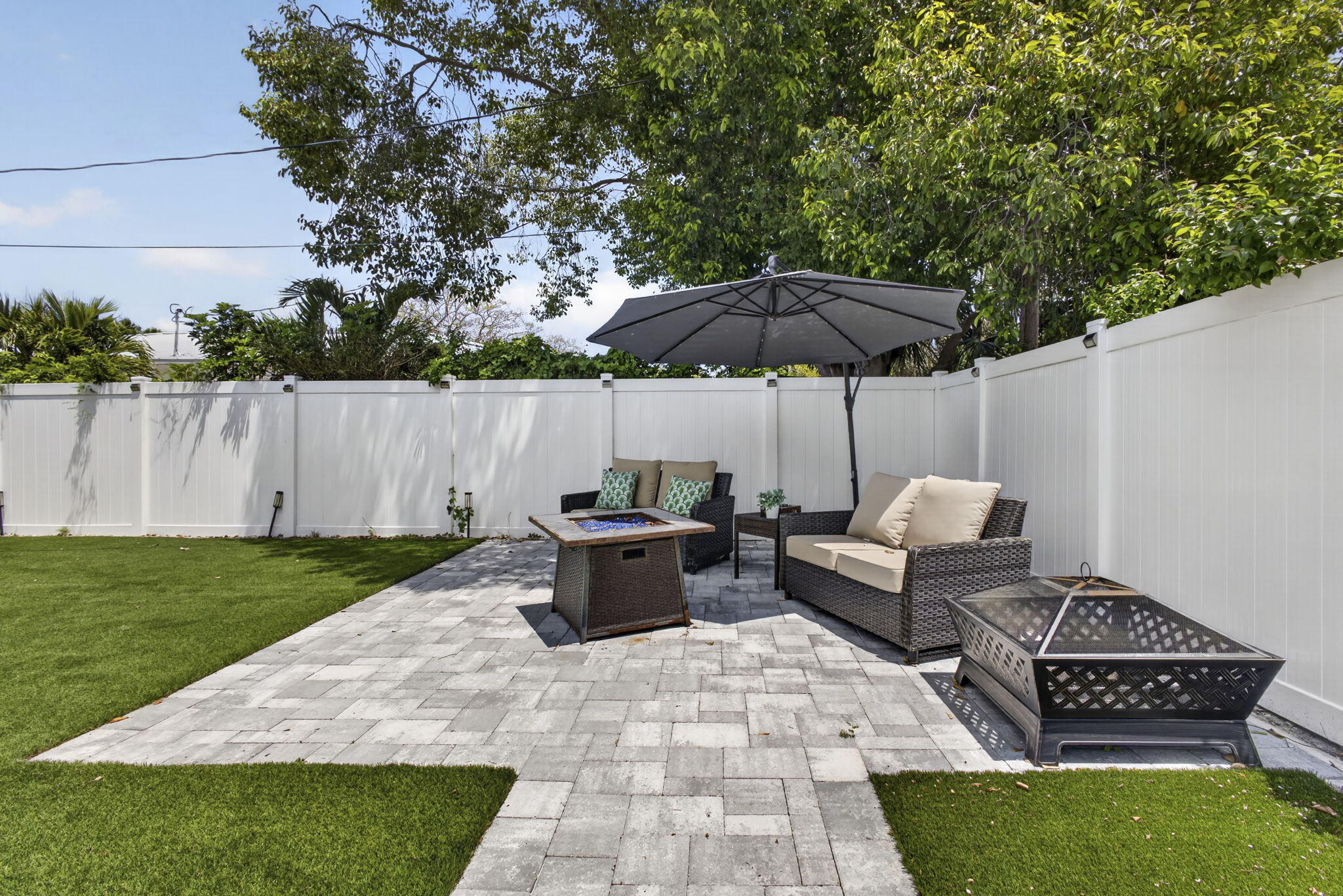 HOMEWOOD - Residential