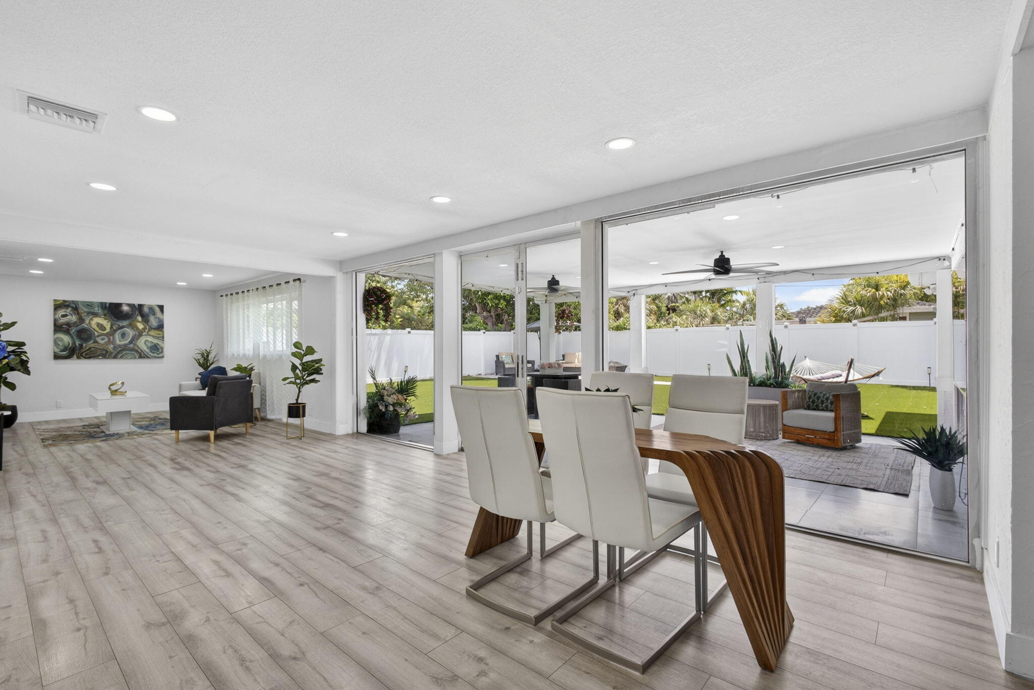 HOMEWOOD - Residential