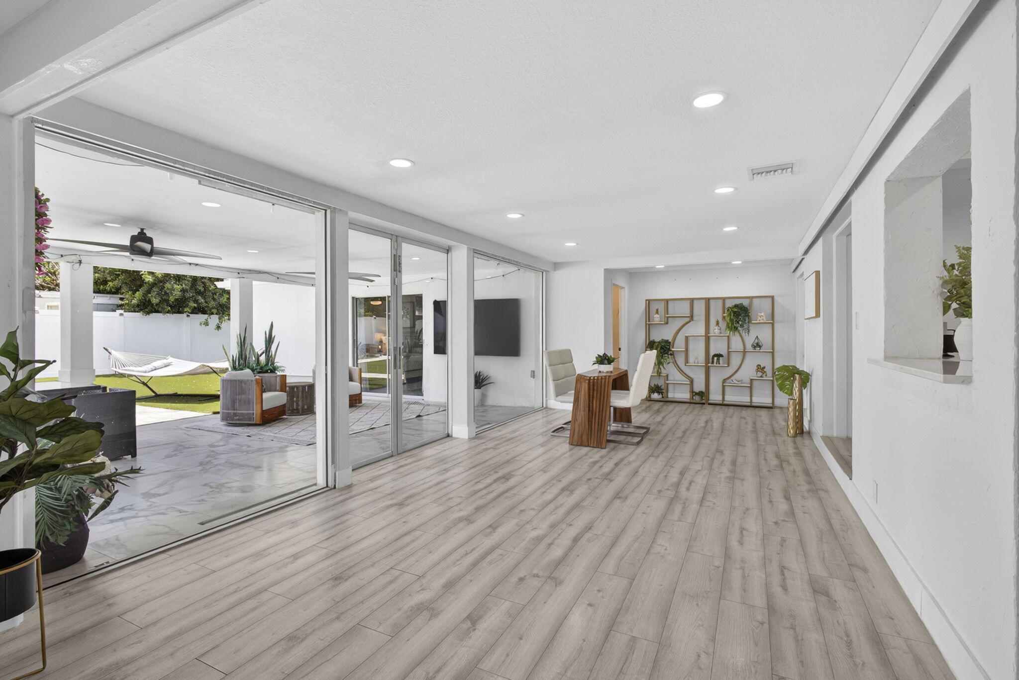 HOMEWOOD - Residential