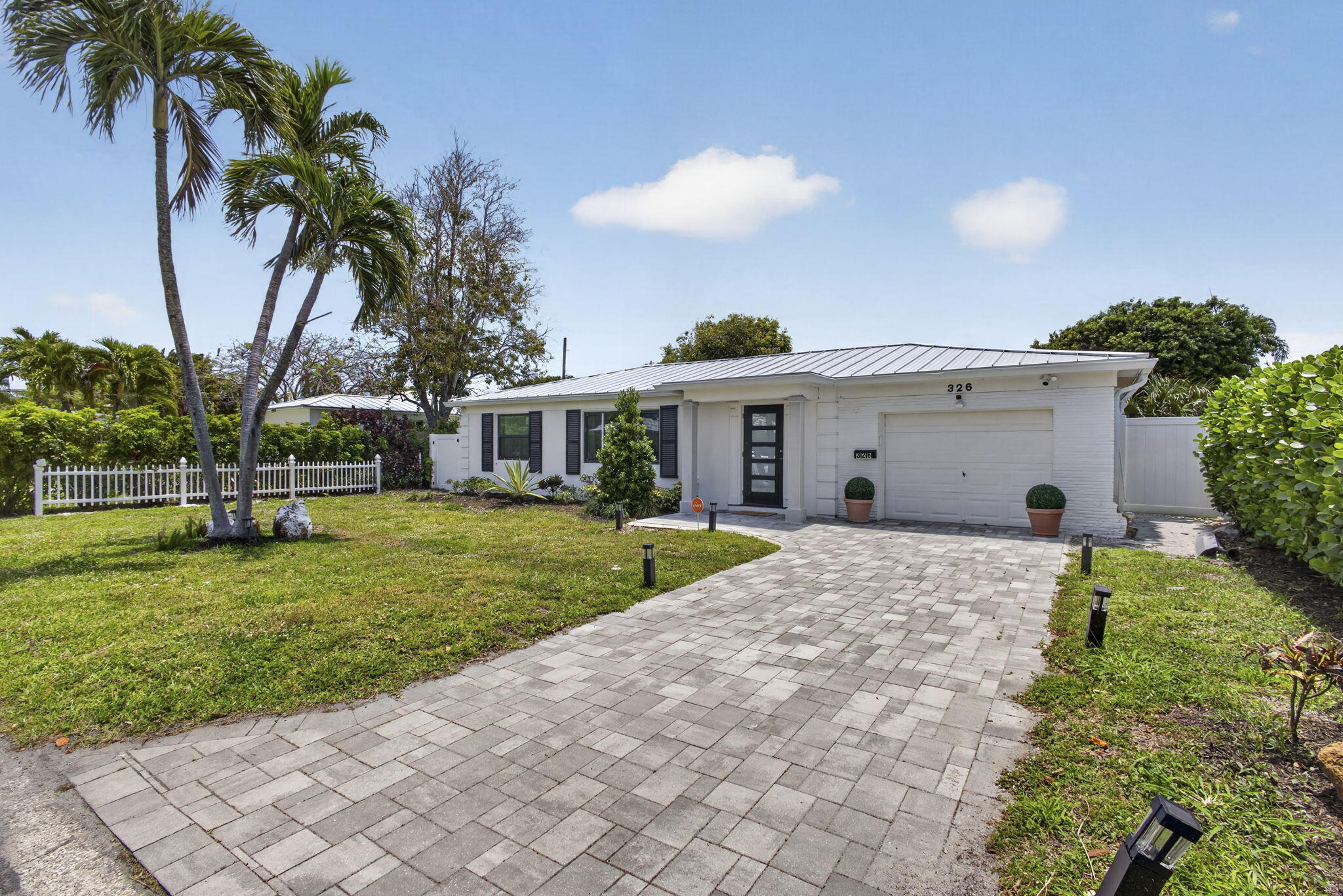 HOMEWOOD - Residential