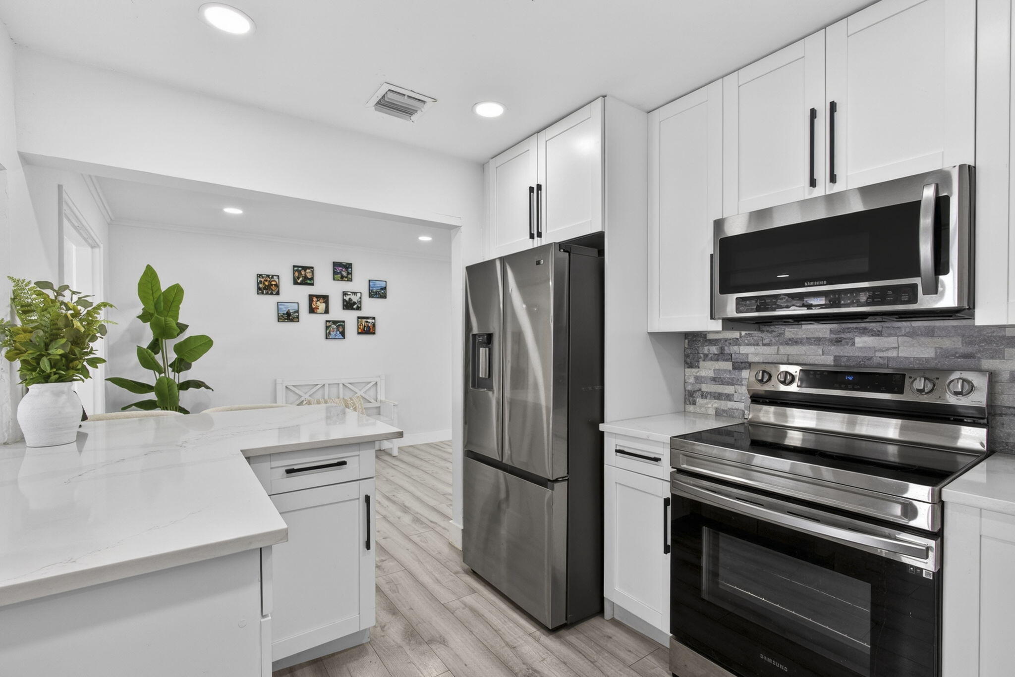 HOMEWOOD - Residential
