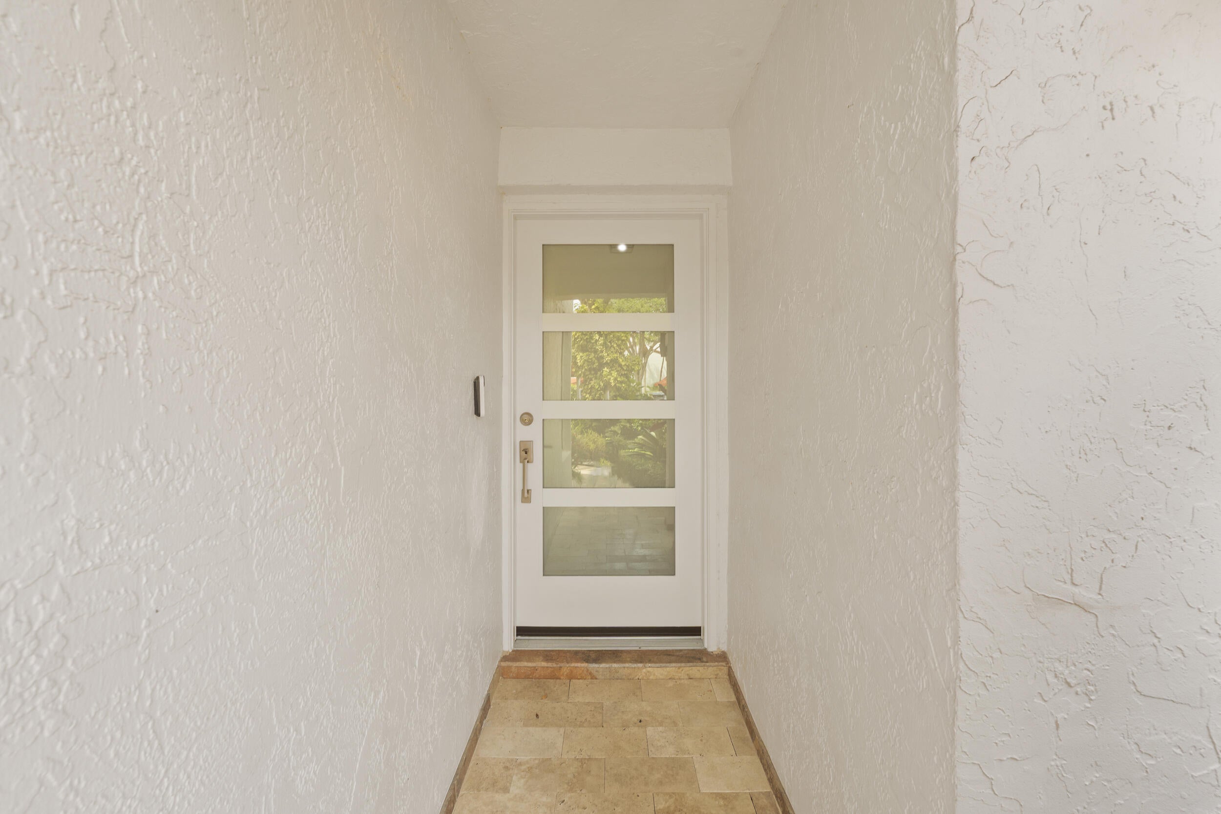 2359 Treasure Isle Drive 33
