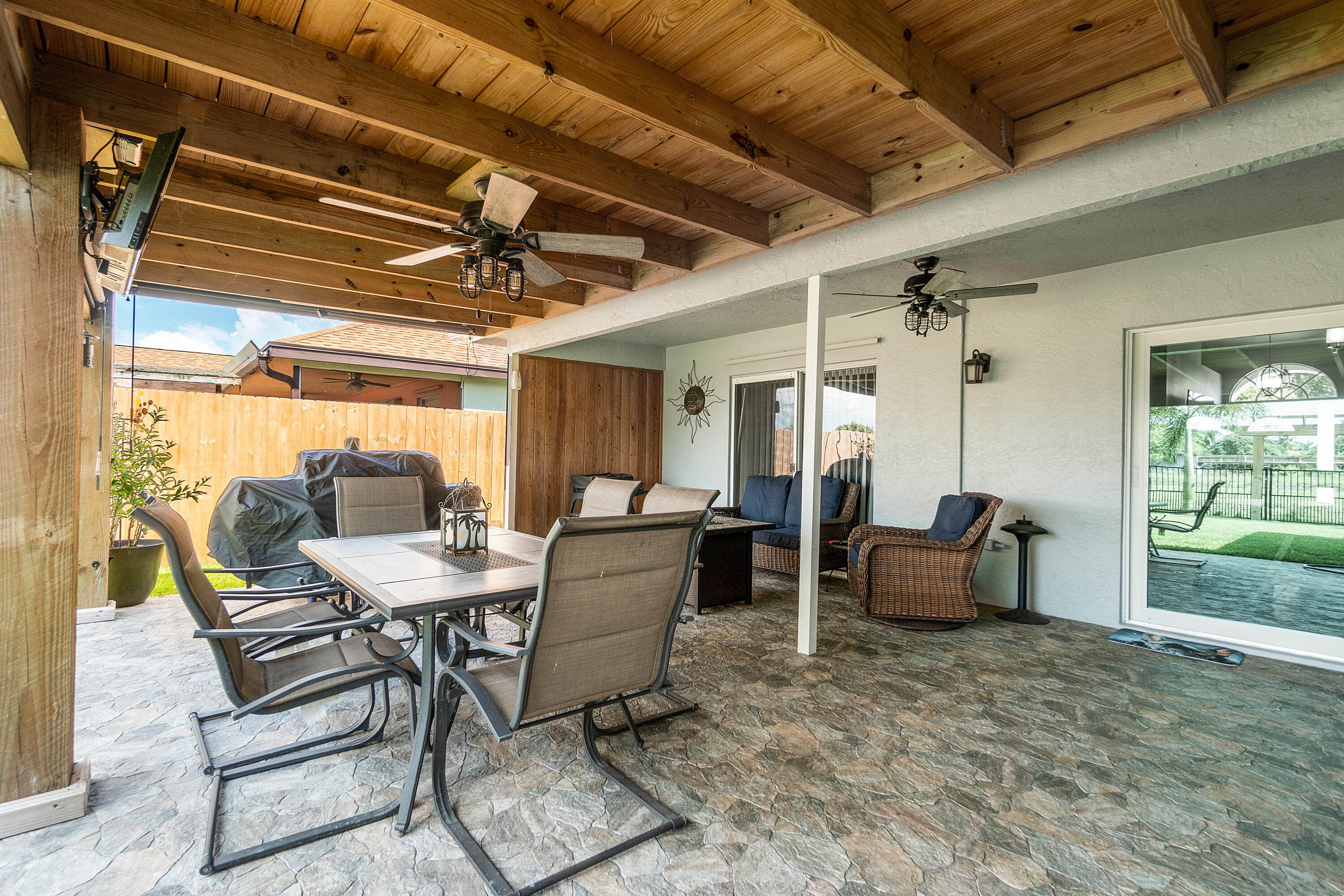 Rainbow Lakes Cinnabar - Residential