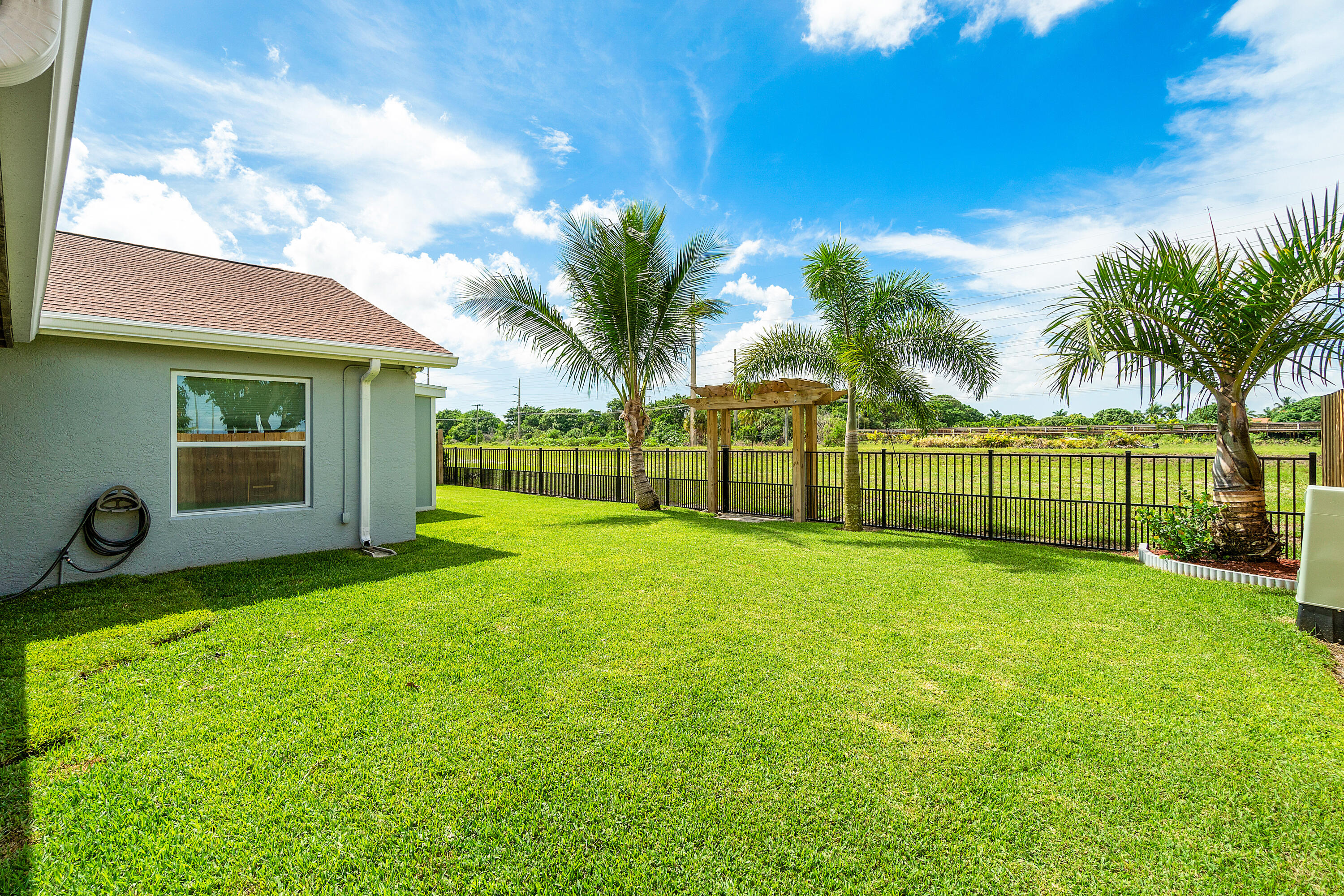 Rainbow Lakes Cinnabar - Residential