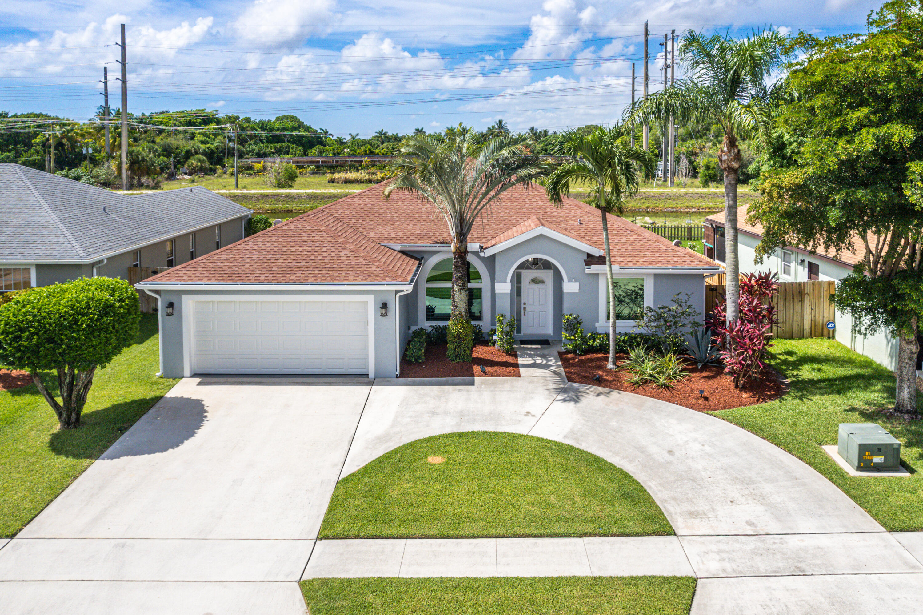 Rainbow Lakes Cinnabar - Residential