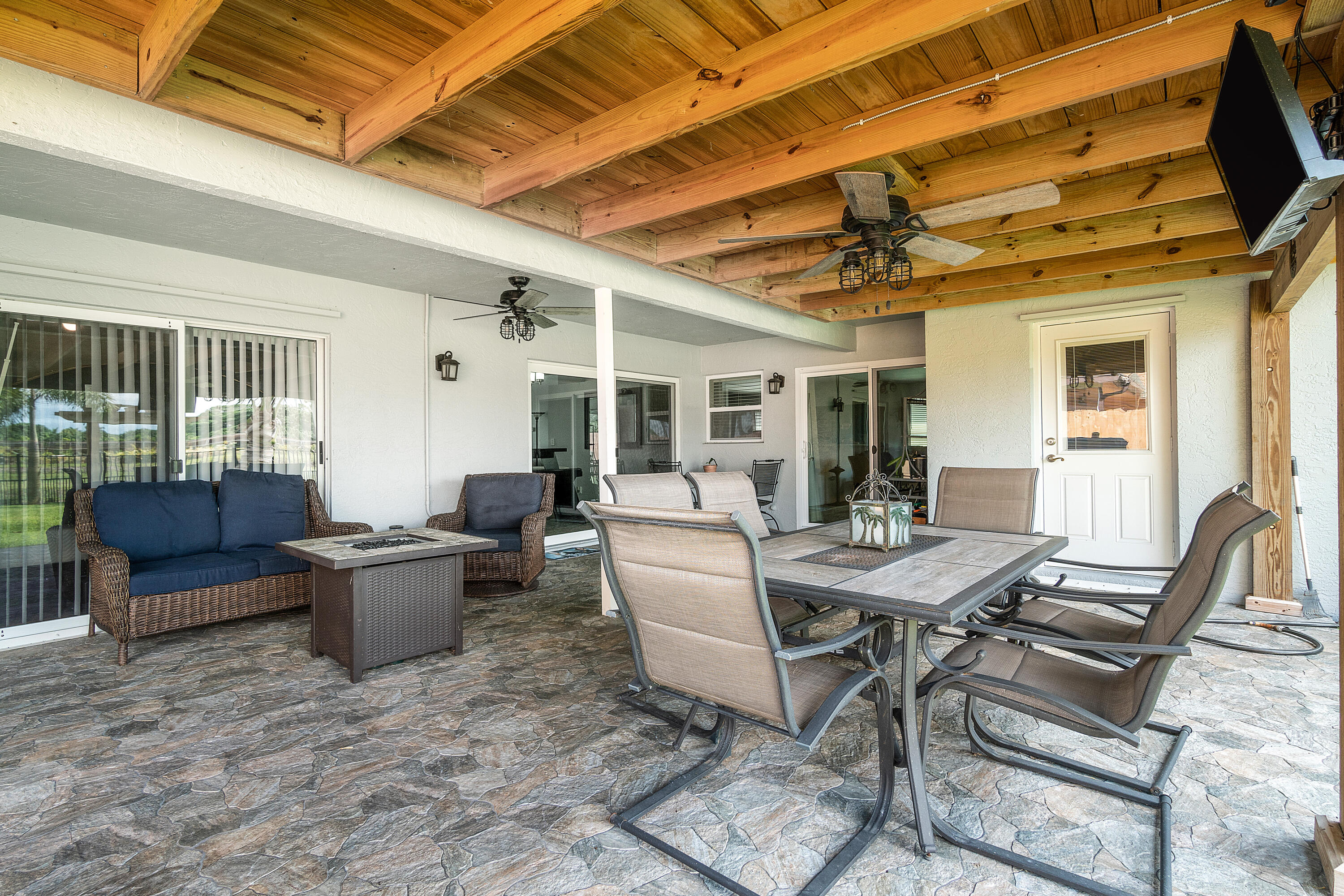 Rainbow Lakes Cinnabar - Residential