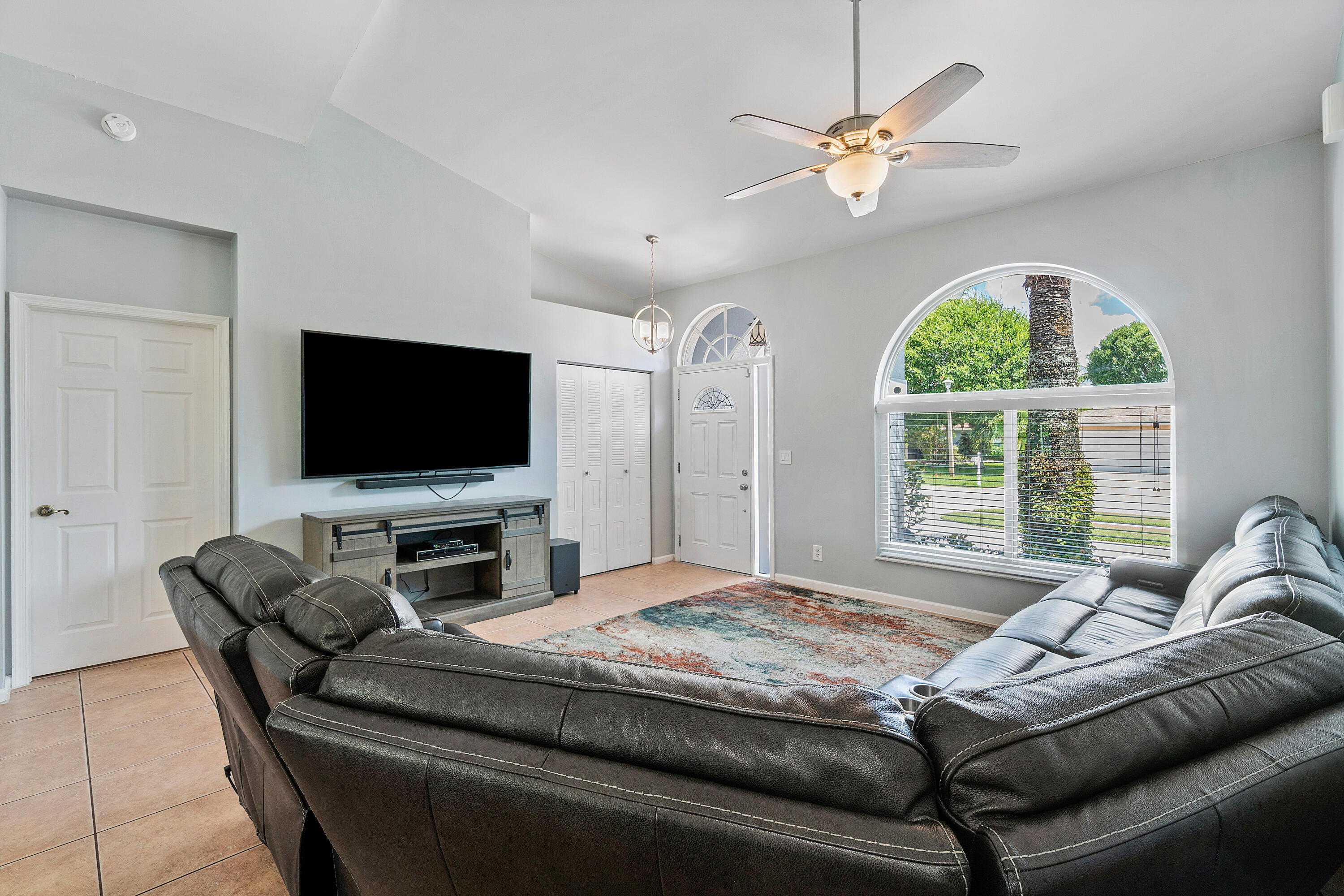 Rainbow Lakes Cinnabar - Residential