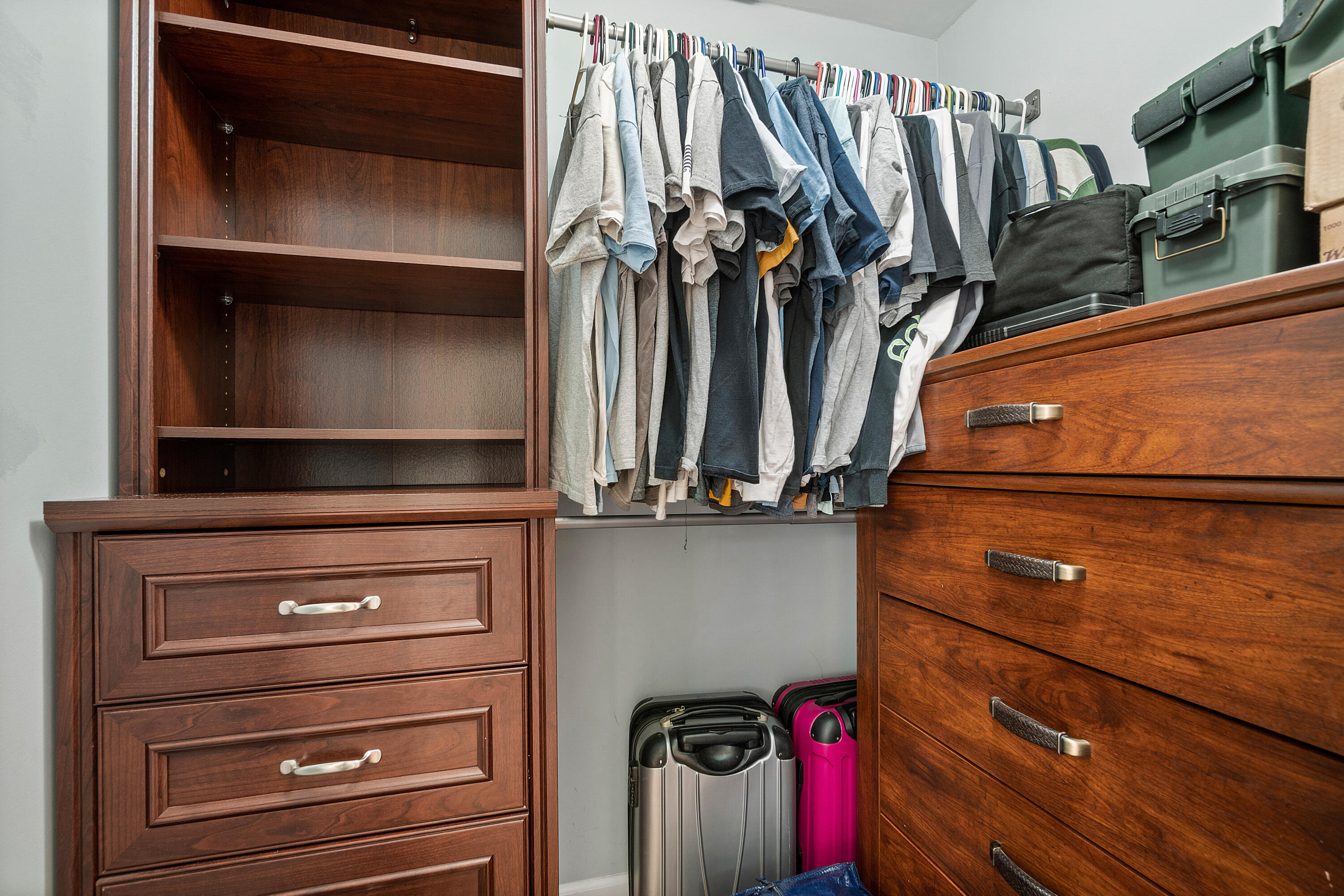 Rainbow Lakes Cinnabar - Residential