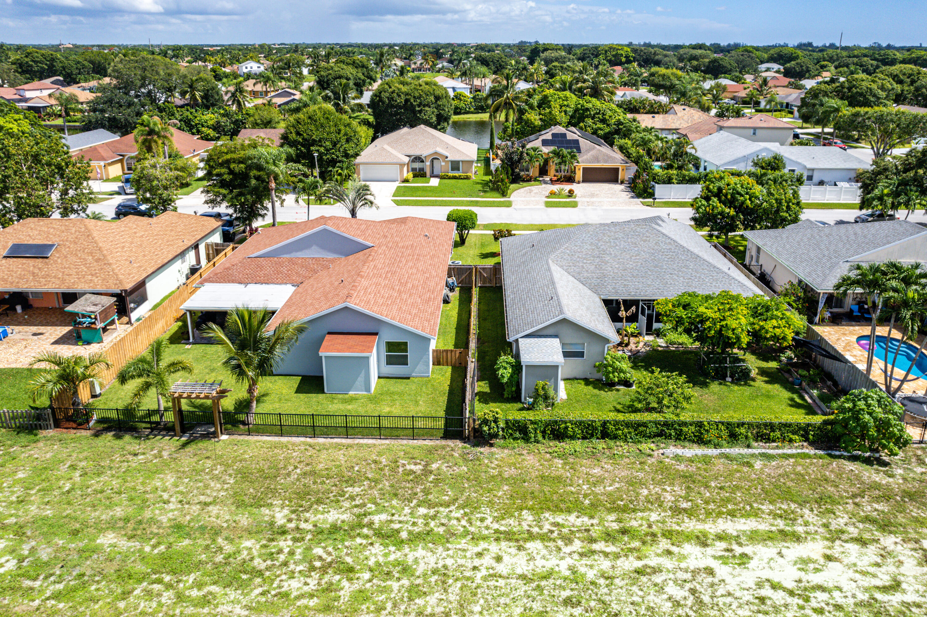 Rainbow Lakes Cinnabar - Residential