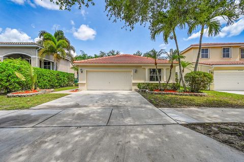 5365 NW 49th Street Coconut Creek FL 33073