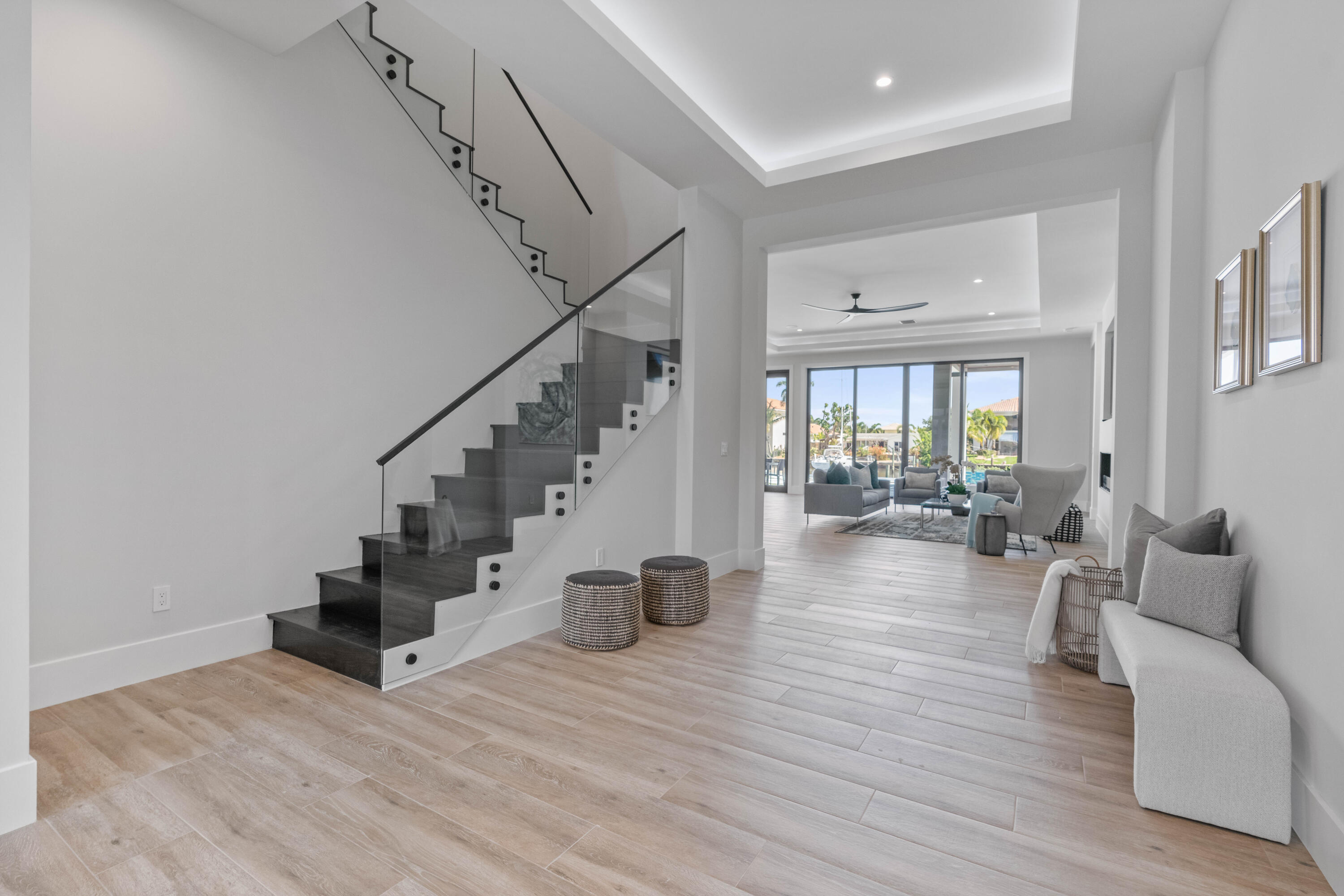 NORTH PALM BEACH VILLAGE OF 6 - Residential