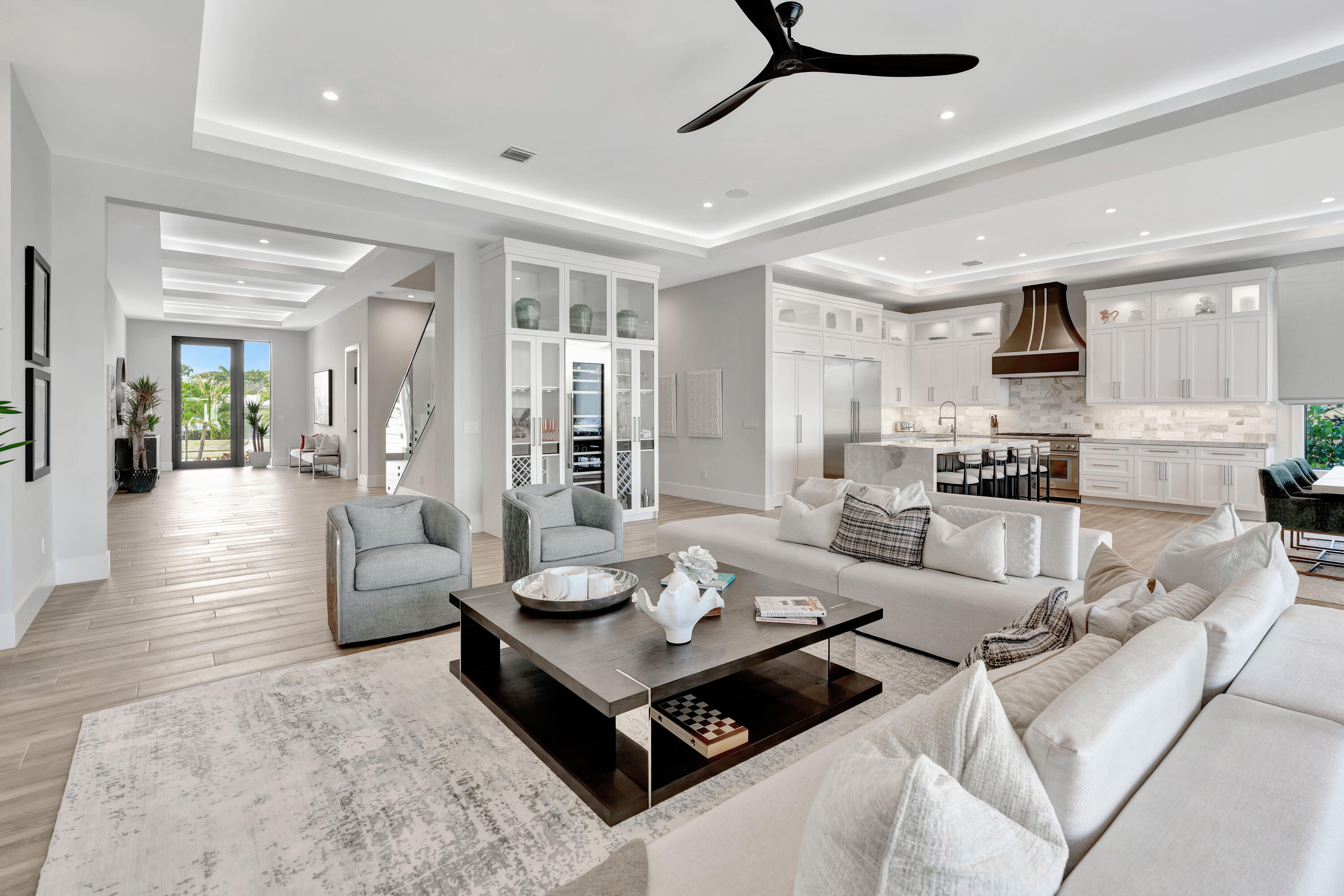 NORTH PALM BEACH VILLAGE OF 6 - Residential