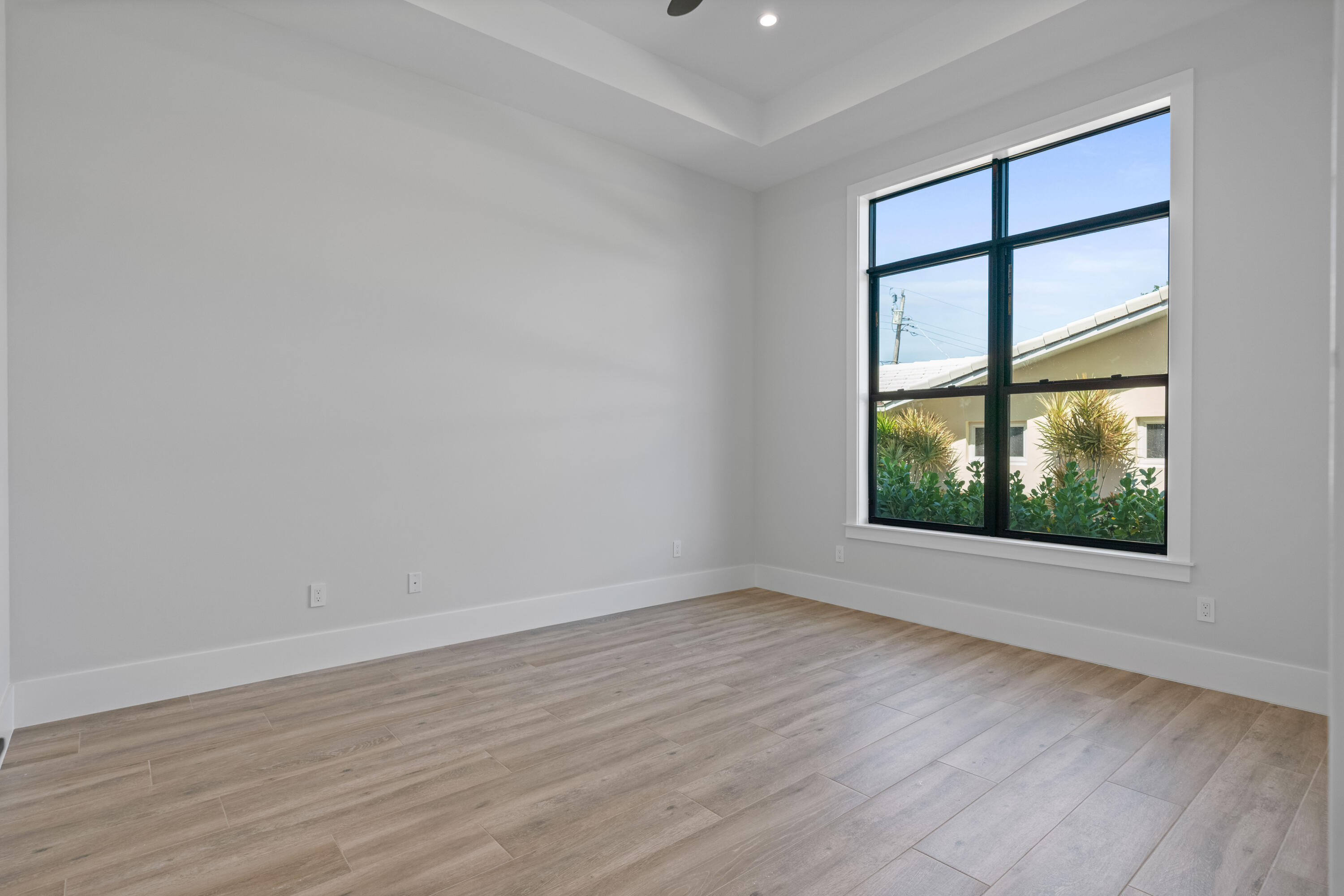 NORTH PALM BEACH VILLAGE OF 6 - Residential