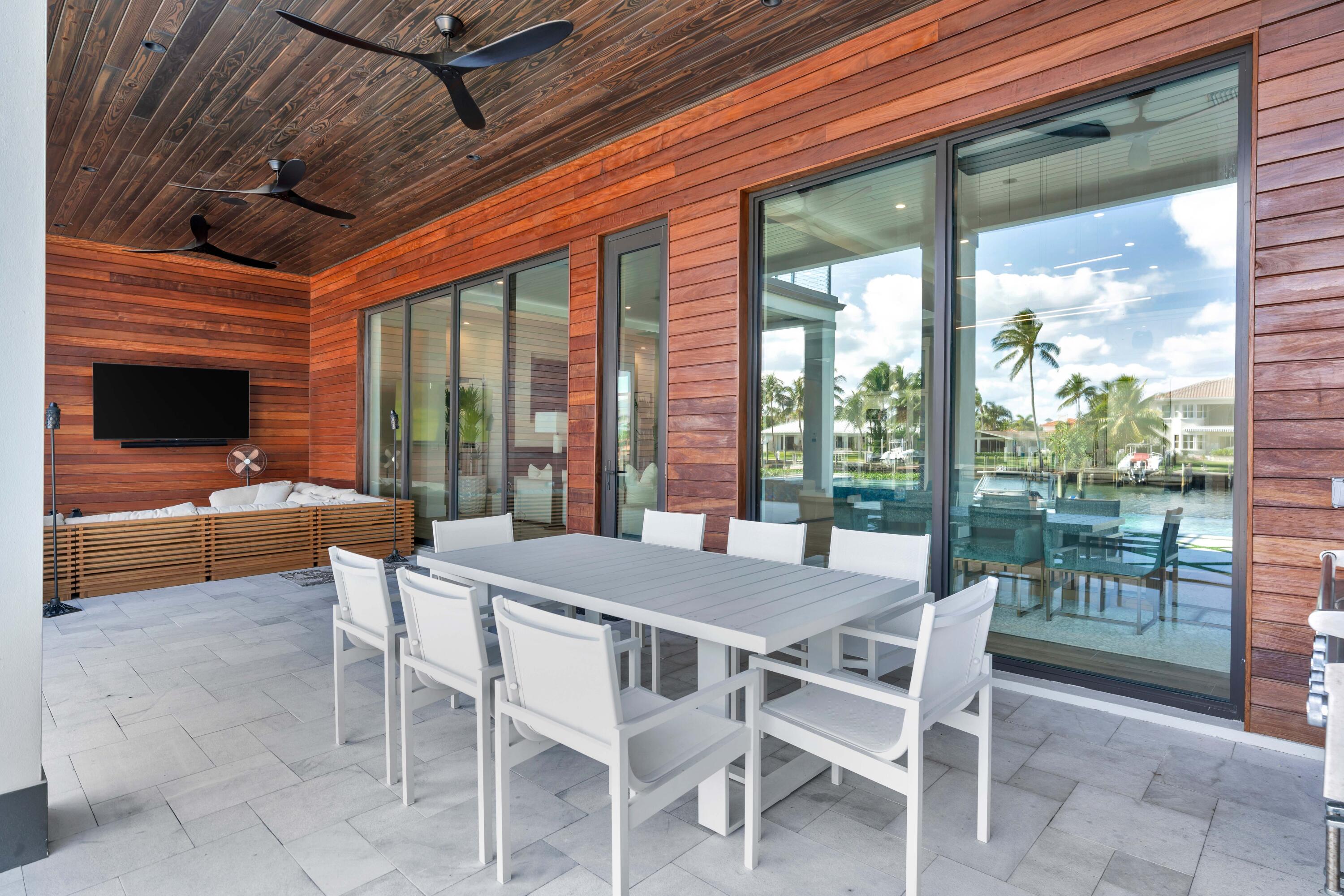 NORTH PALM BEACH VILLAGE OF 6 - Residential