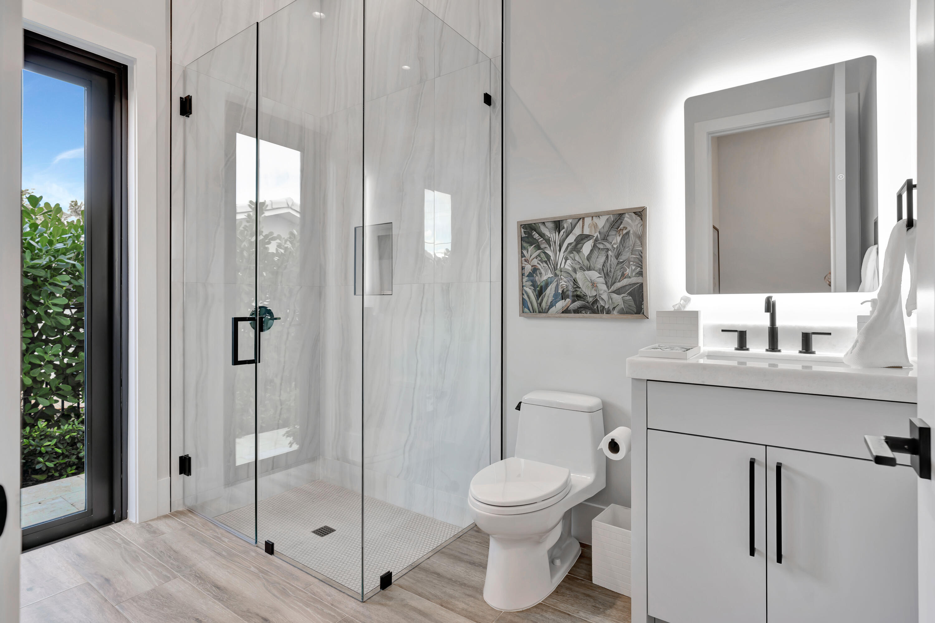 NORTH PALM BEACH VILLAGE OF 6 - Residential