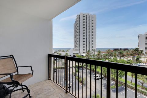 Condominium in Pompano Beach FL 1361 Ocean Blvd Blvd 25.jpg