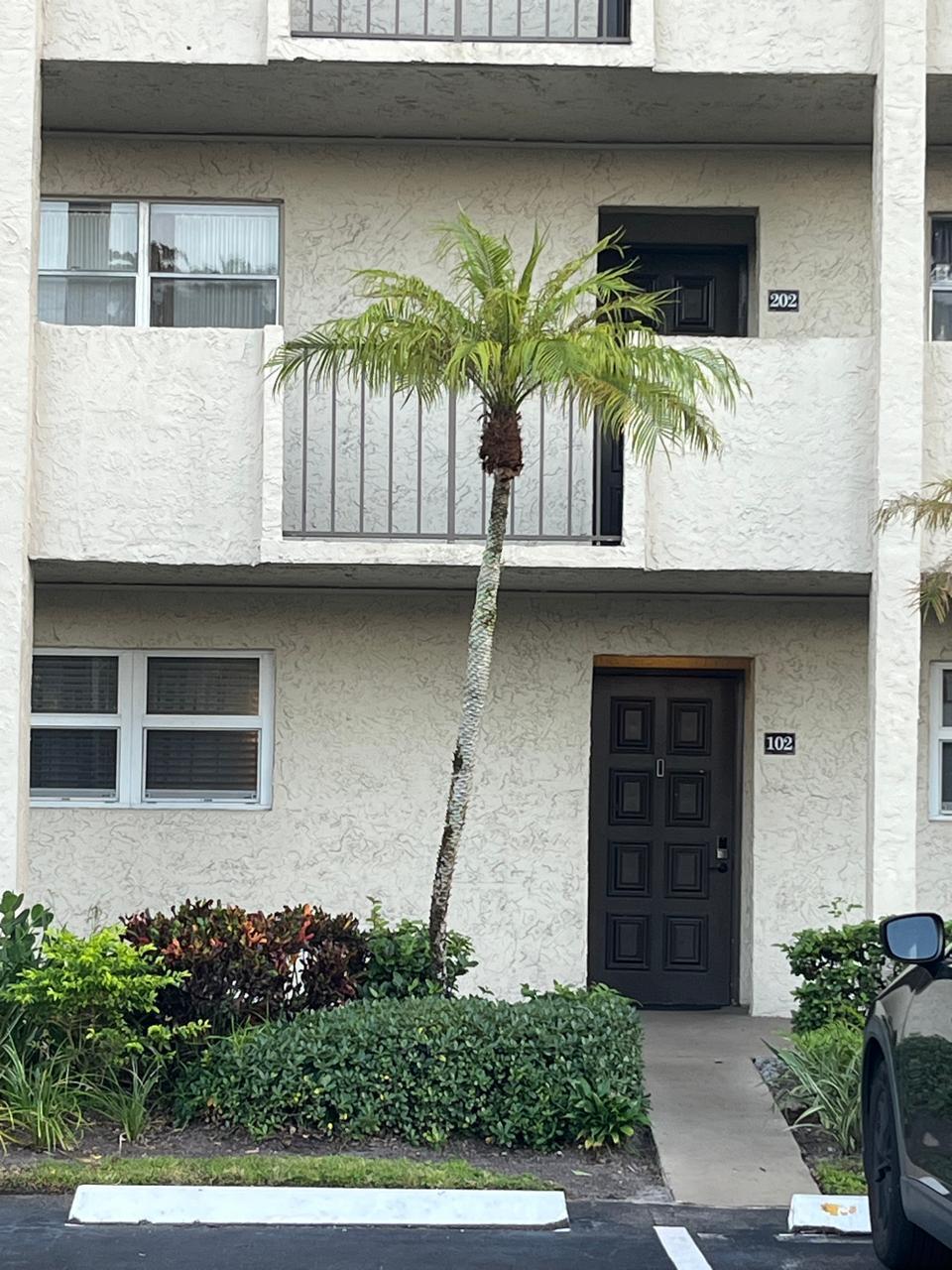 6020 NW 44th Street 202