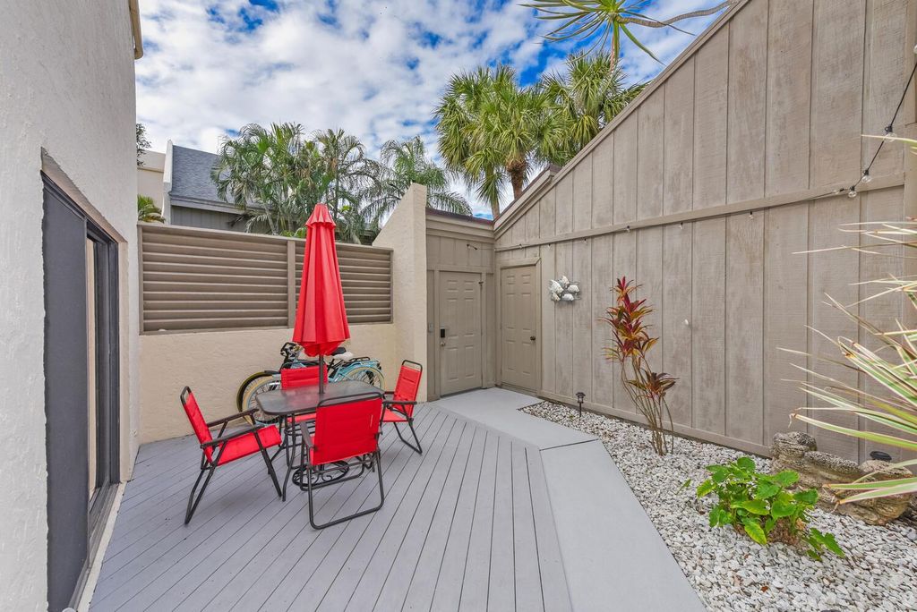 Photo of 1605 S Us Highway 1 #Sl15d, Jupiter, FL 33477 (MLS # R11126424)