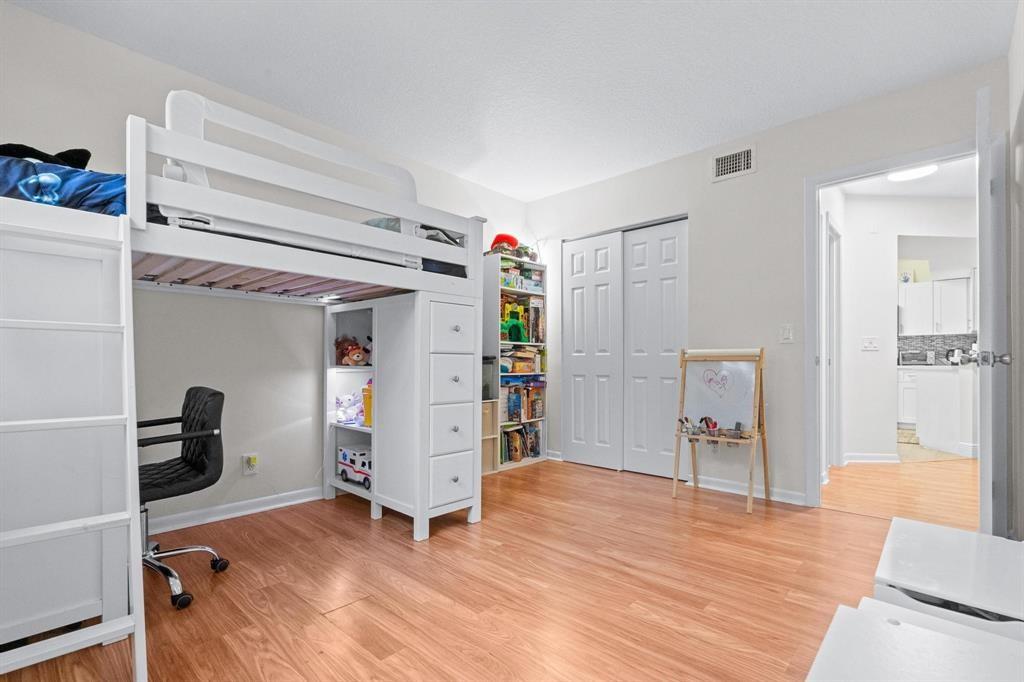 Edgewater Condo - Residential Lease