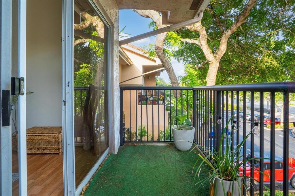 Edgewater Condo - Residential Lease