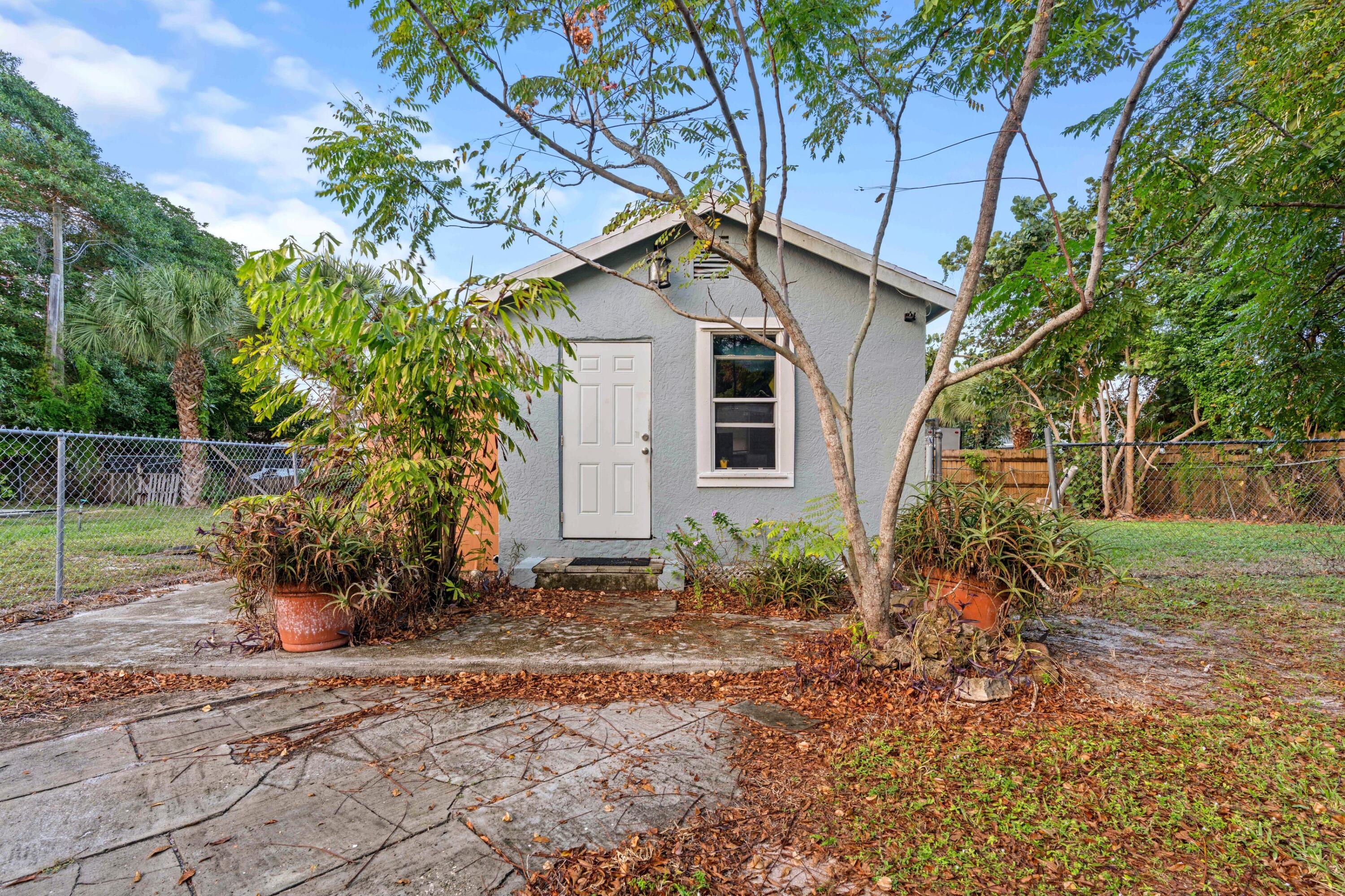 JUNO TERR - Residential Income