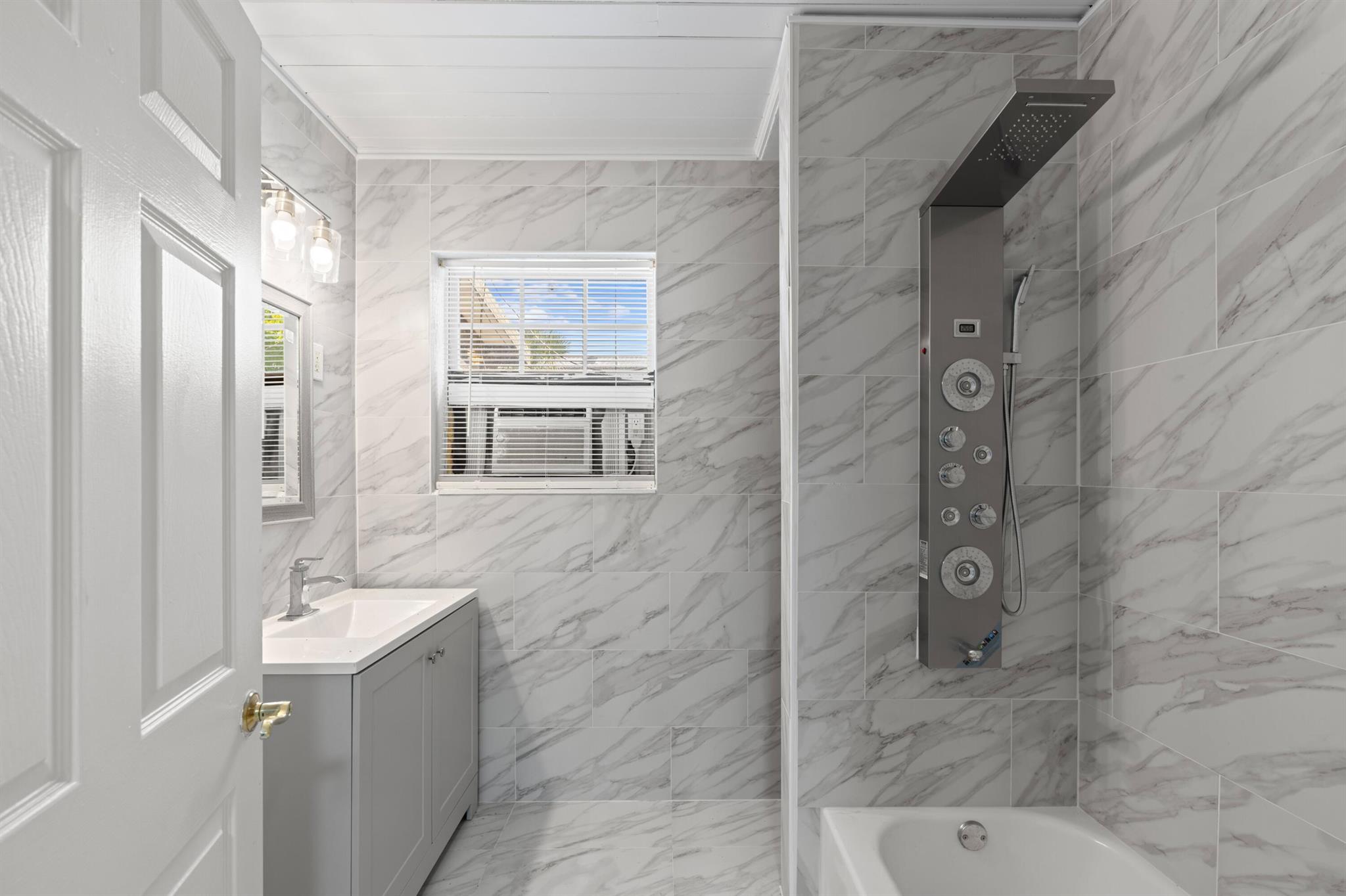 JUNO TERR - Residential Income