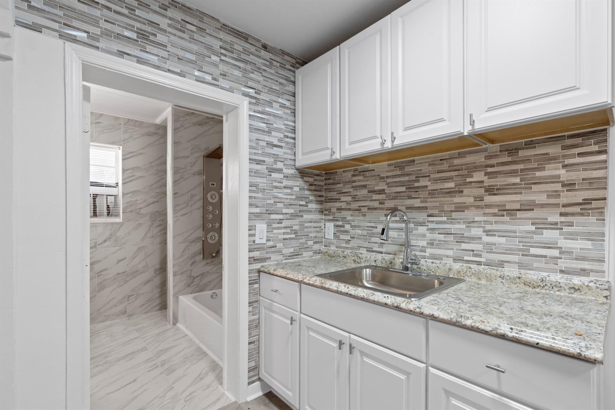 JUNO TERR - Residential Income