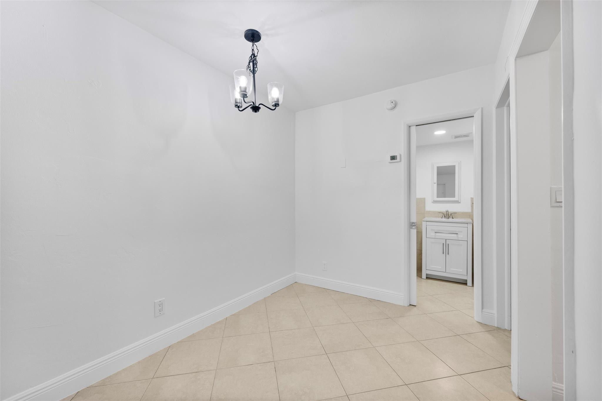 815 Middle River Drive 115