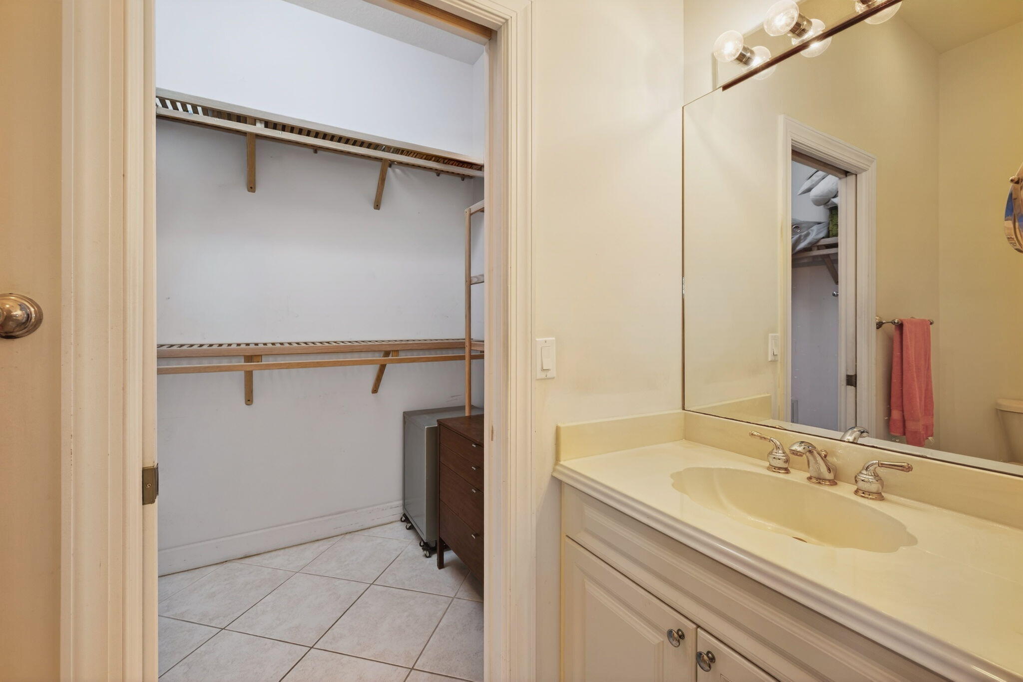 Riverpointe at the Sands - Residential