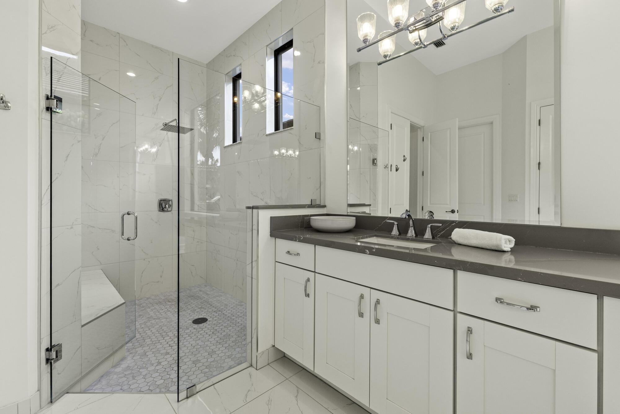 PALM MEADOWS ESTATES - Residential