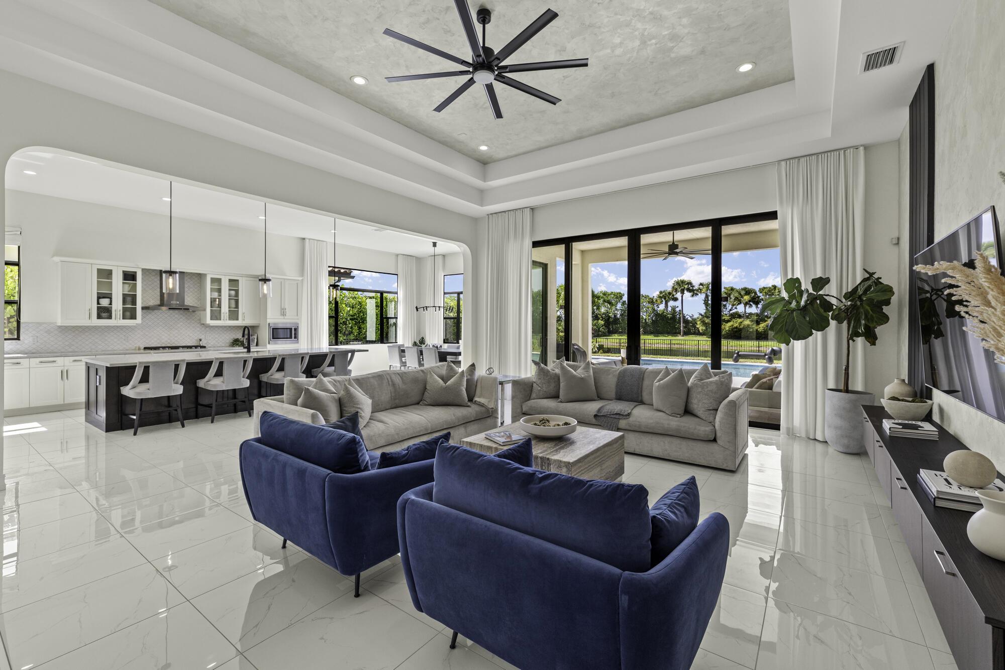 PALM MEADOWS ESTATES - Residential