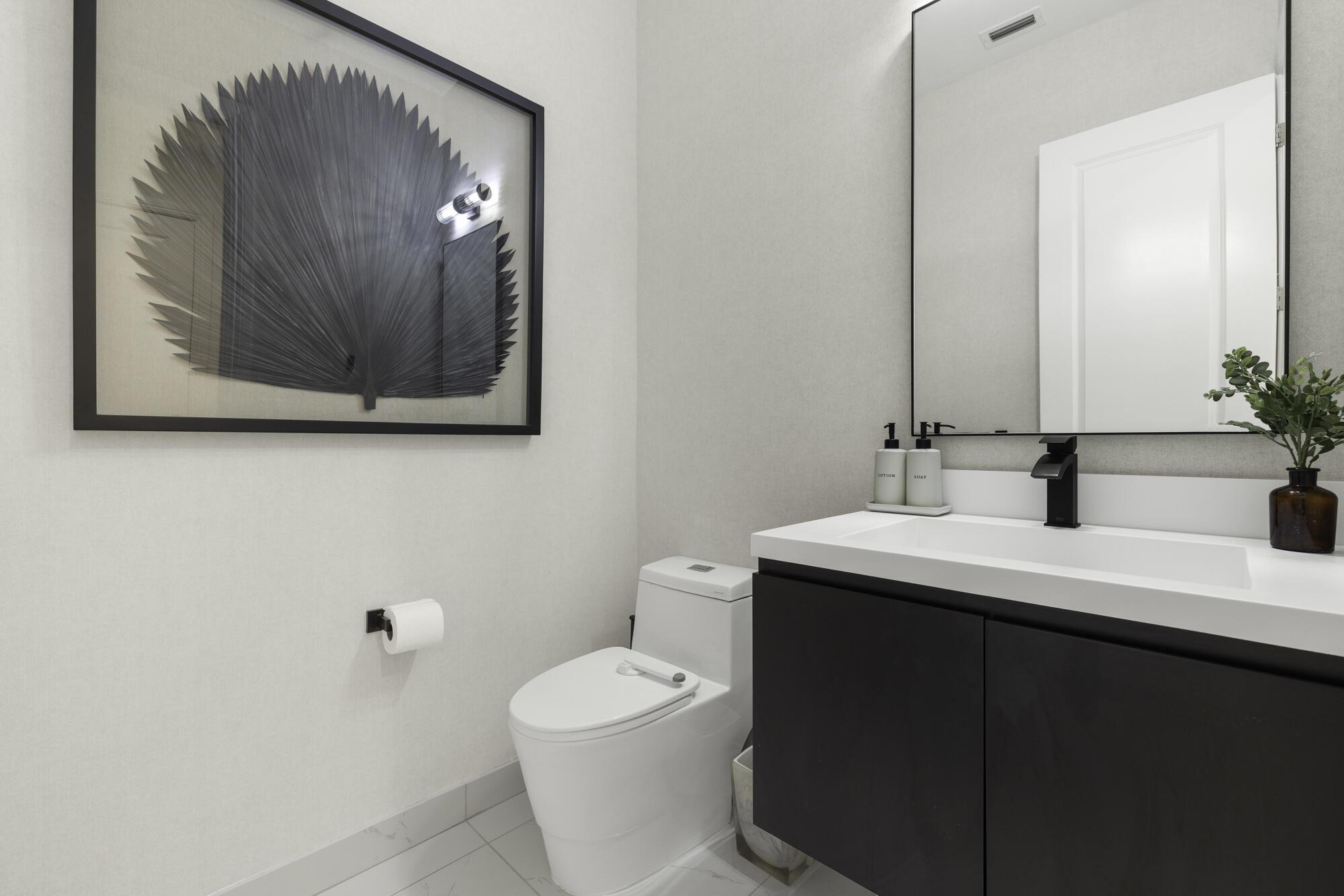 PALM MEADOWS ESTATES - Residential
