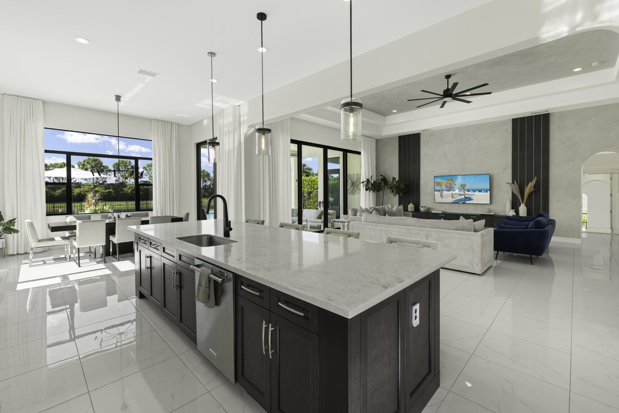 PALM MEADOWS ESTATES - Residential