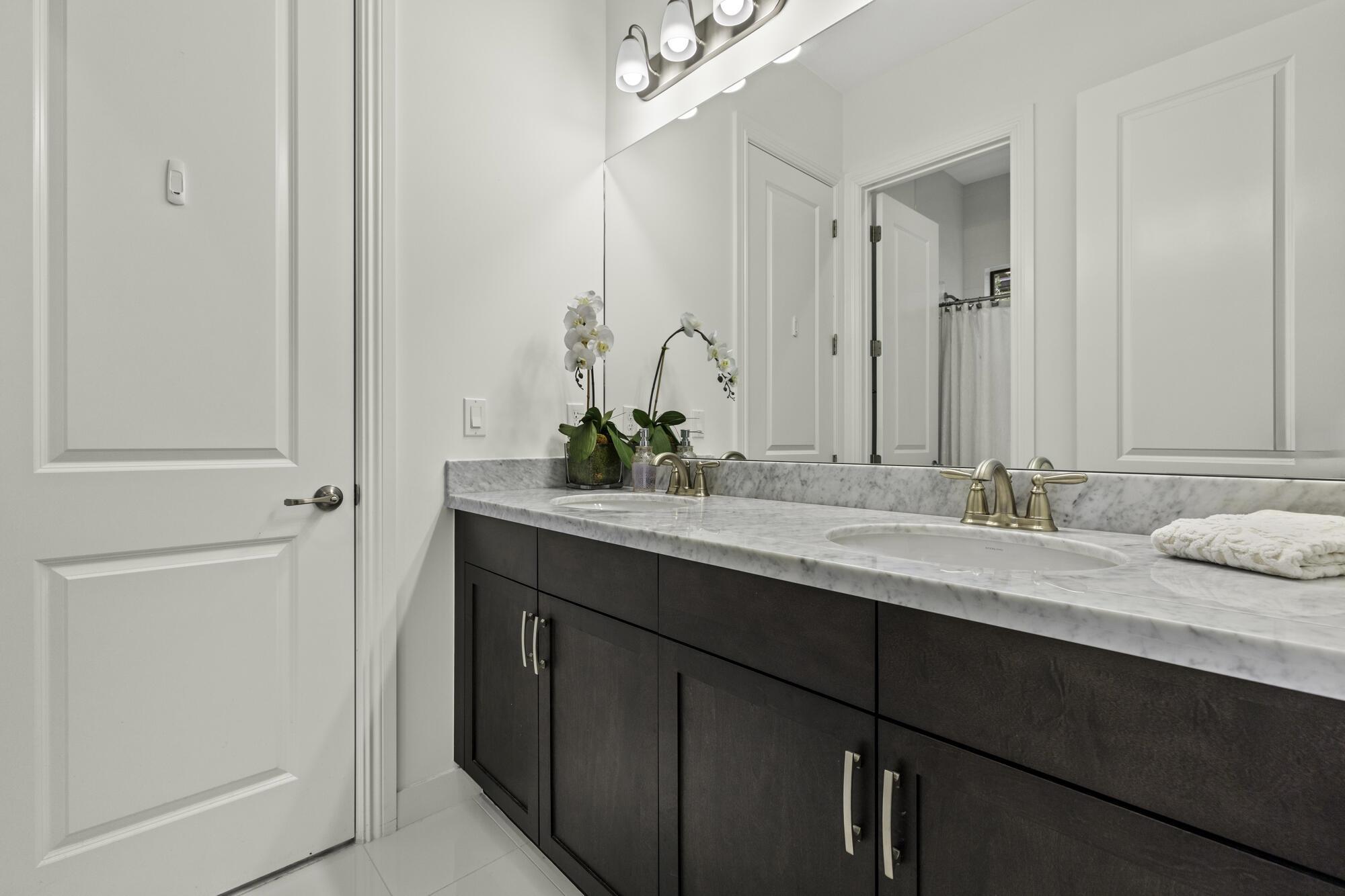 PALM MEADOWS ESTATES - Residential