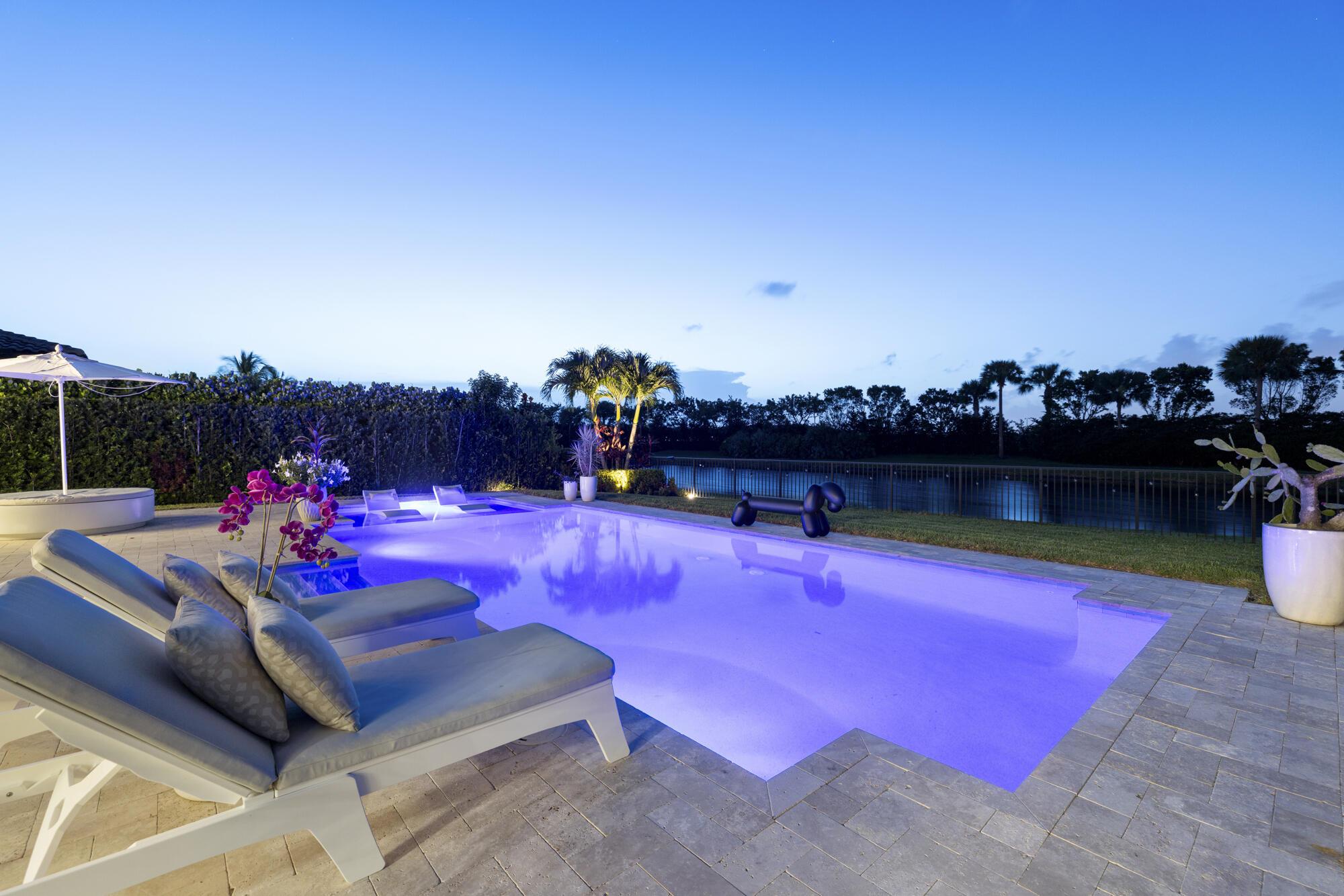PALM MEADOWS ESTATES - Residential