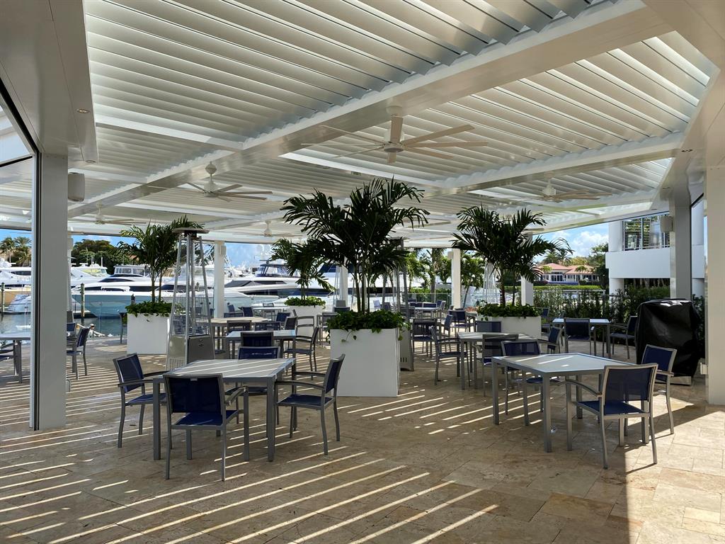 ADMIRALS COVE 2 - Residential