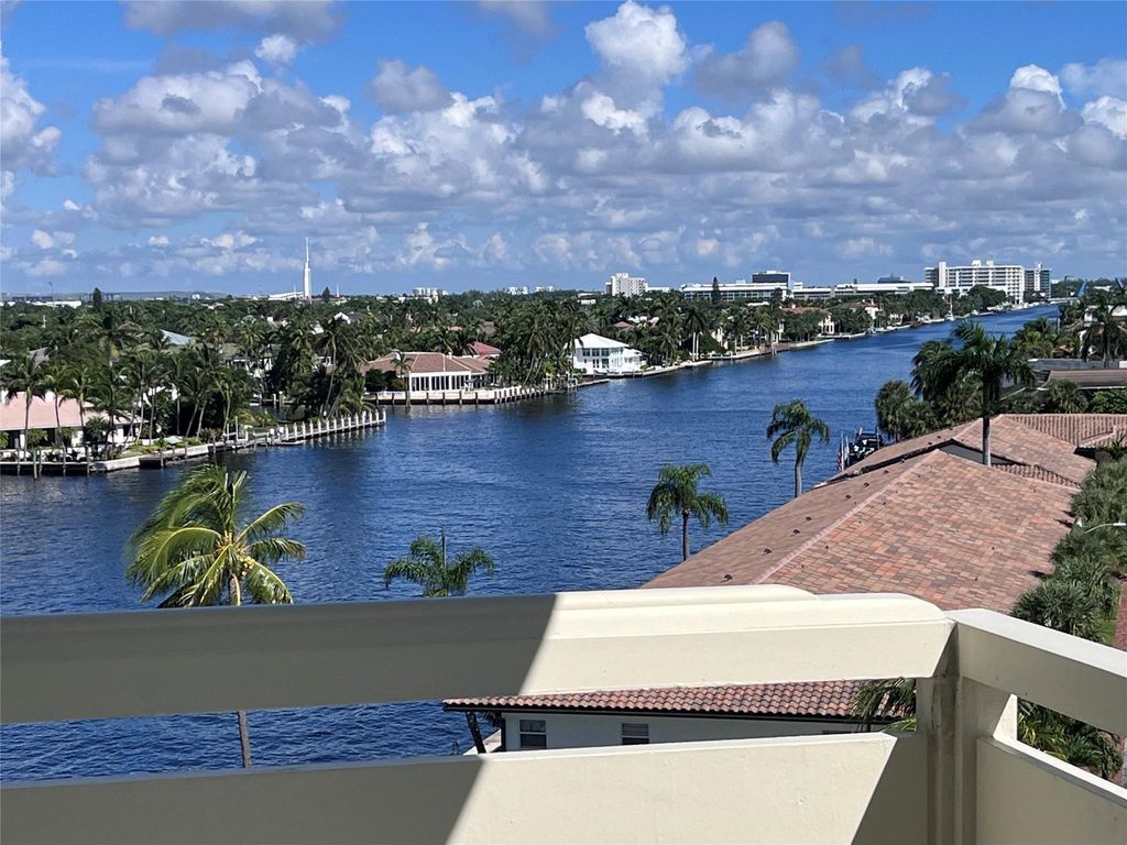 Photo of 3200 NE 36th Street E #709, Fort Lauderdale, FL 33308 (MLS # B26013329)