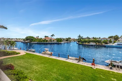 390 N Federal Hwy Unit 202, Deerfield Beach, FL MLS: F10496141