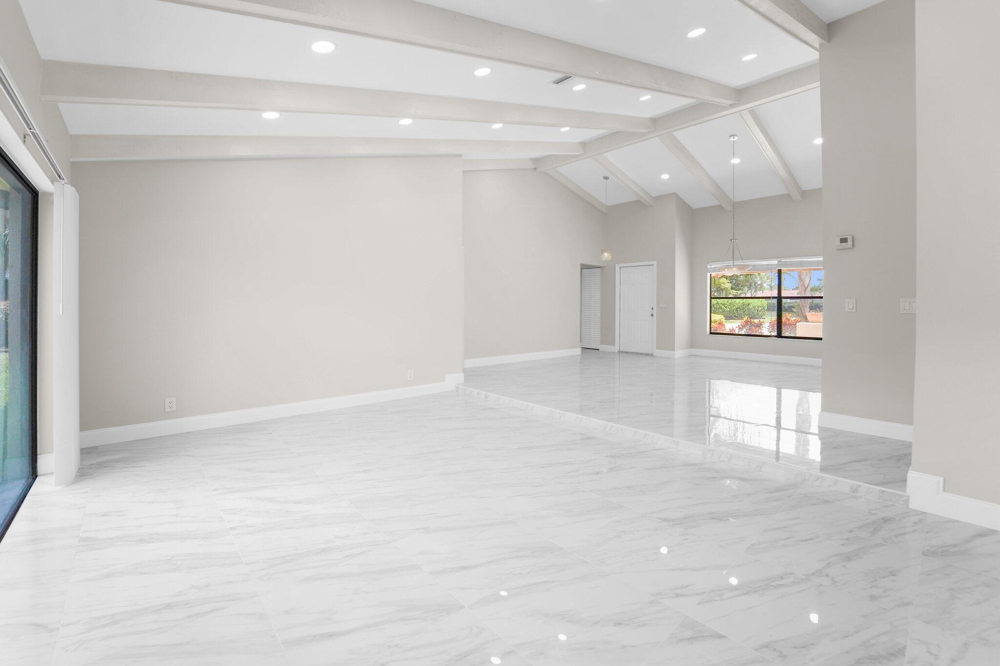 THORNHILL GREEN - Residential