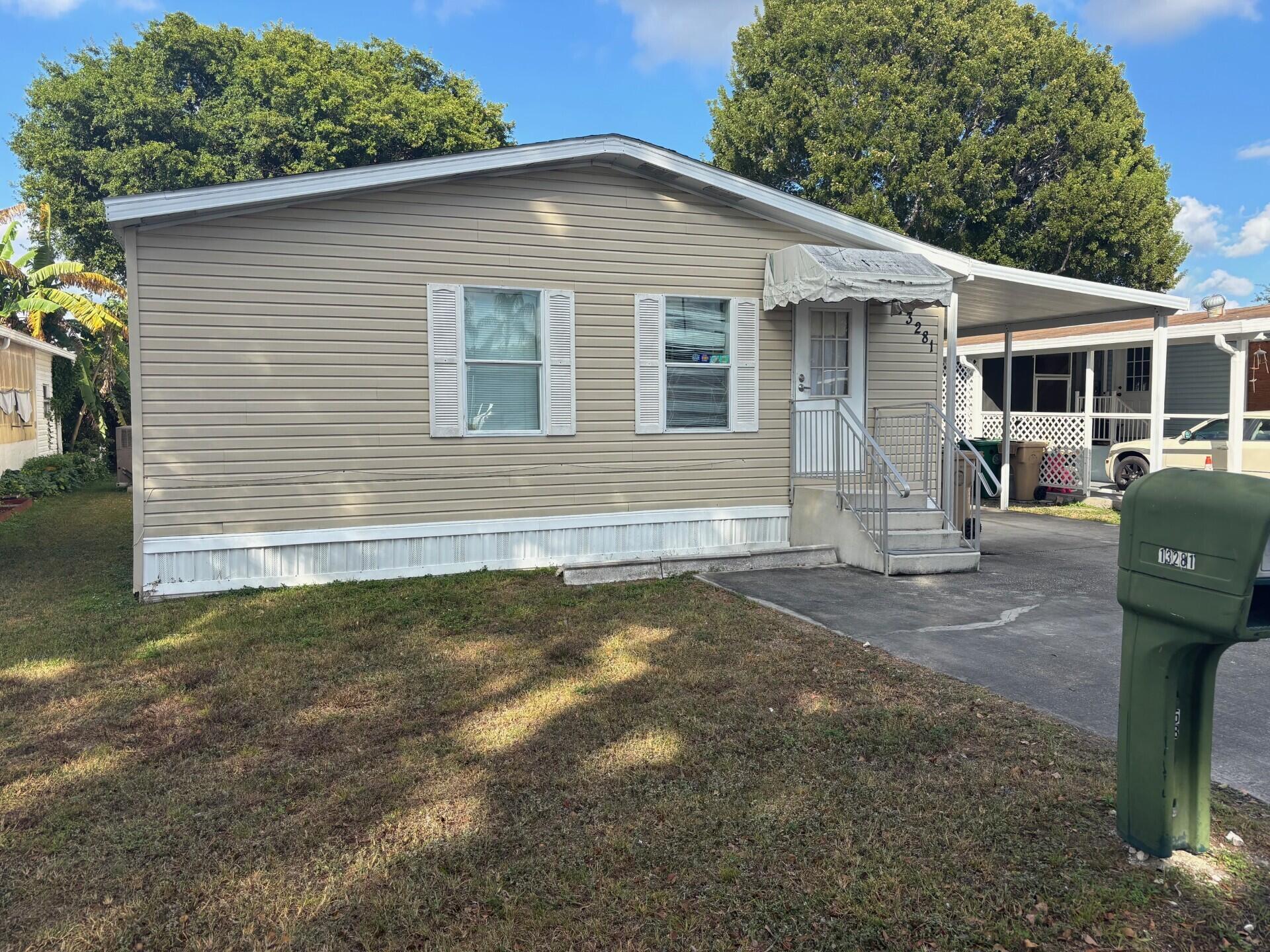 13281 SW 10th Manor, Davie, FL, 33325/$115,000 2 13281 SW 10th Manor