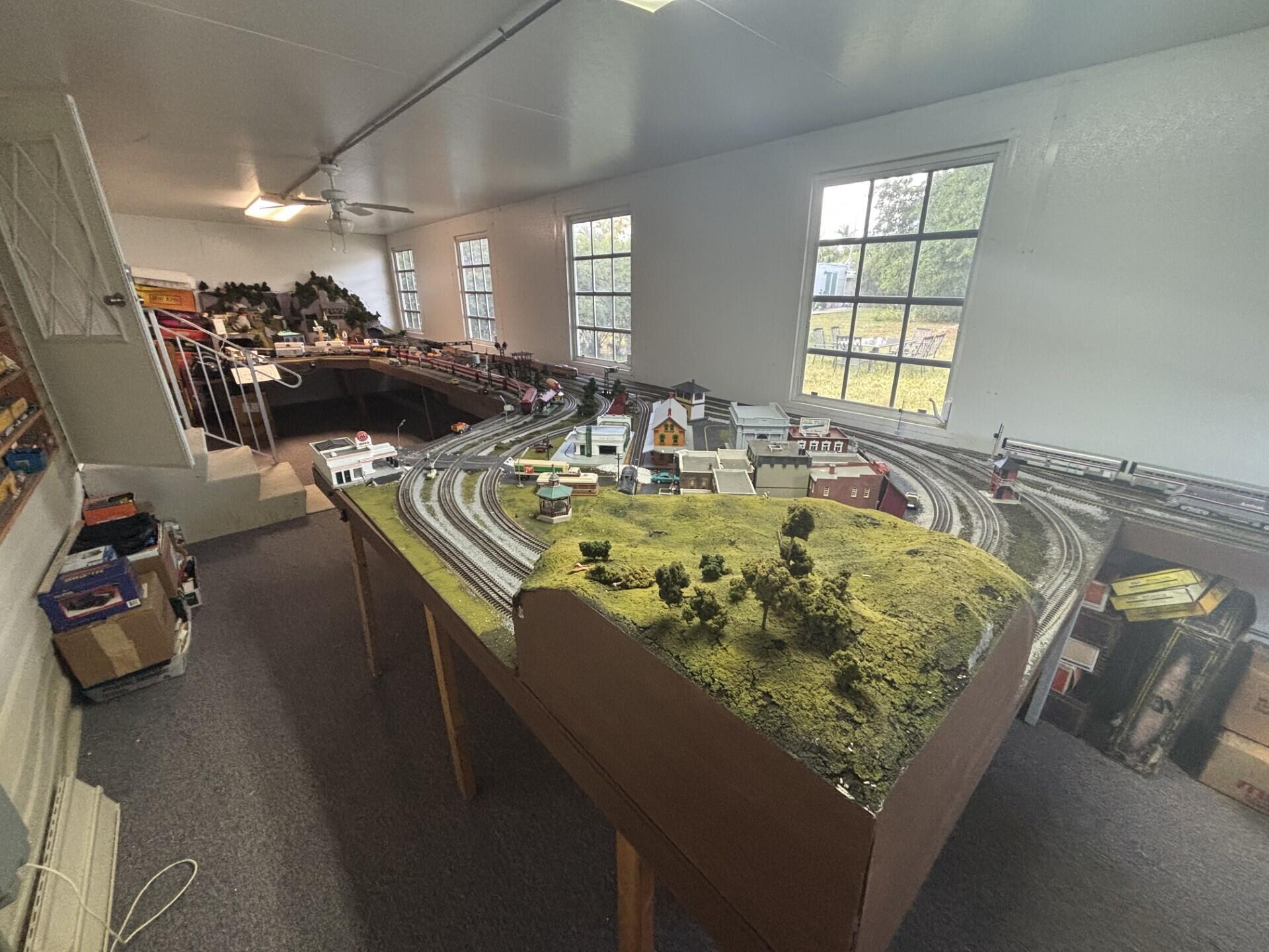 CHERON VILLAGE - Residential